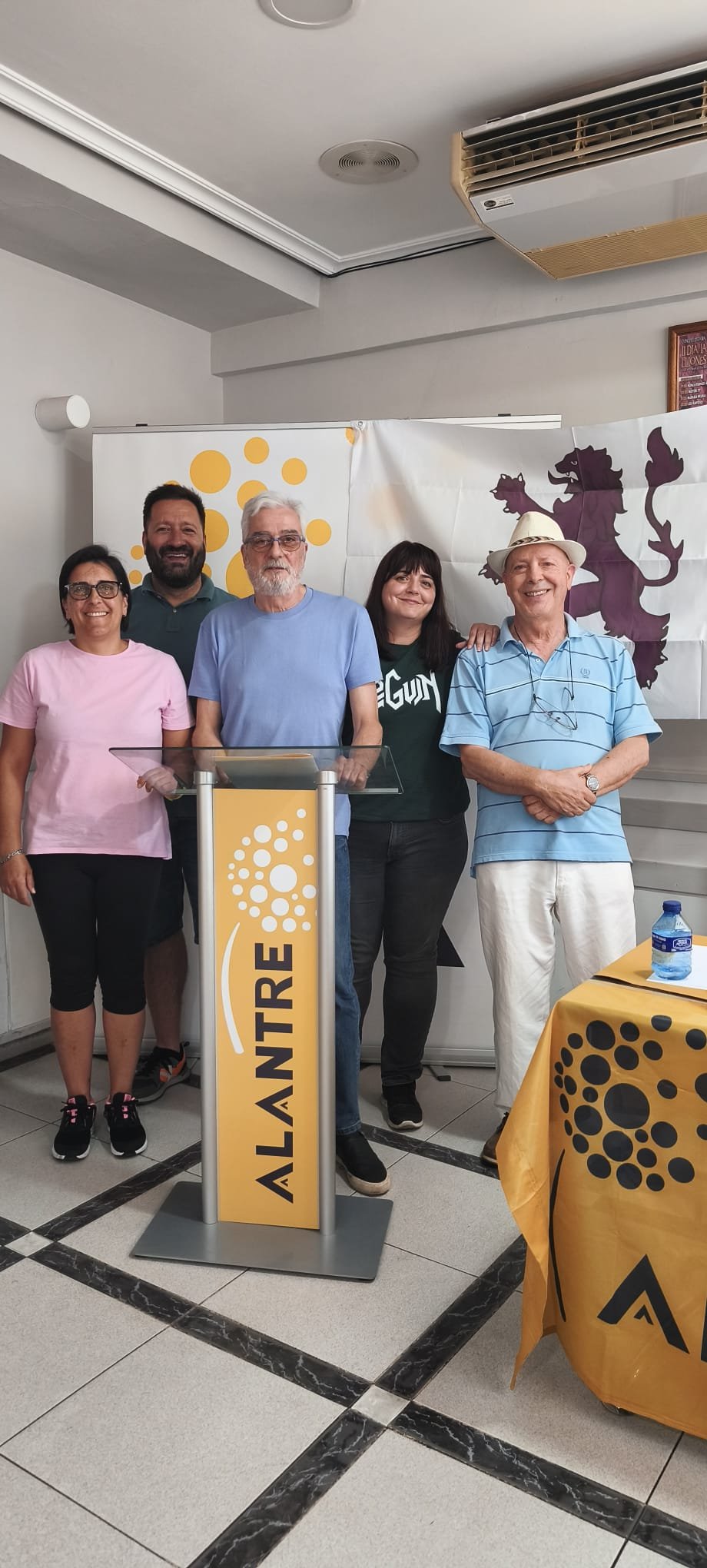 ALANTRE País Leonés renueva su dirección en el I Congreso Nacional y sitúa la autonomía como prioridad política 