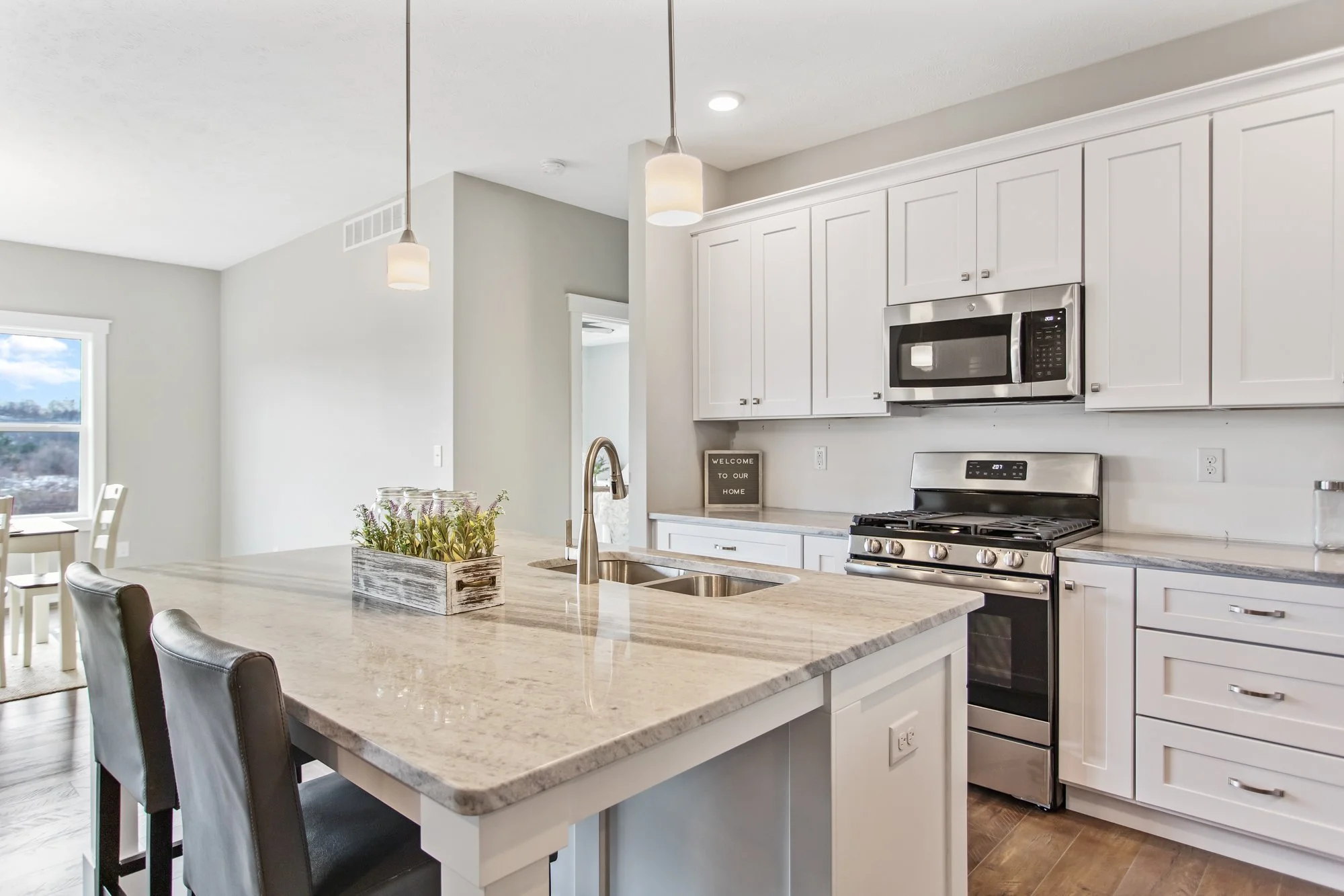 14714 Leonard St, Spring Lake-28.jpg