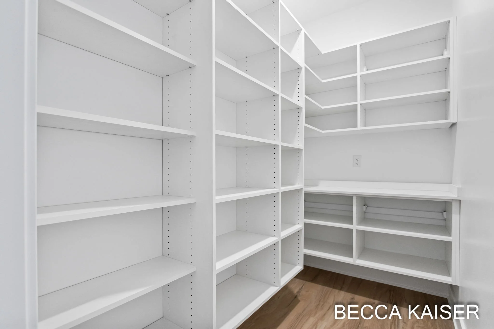 28-web-or-mls-9075 Winterberry Dr, West Olive-28.jpg