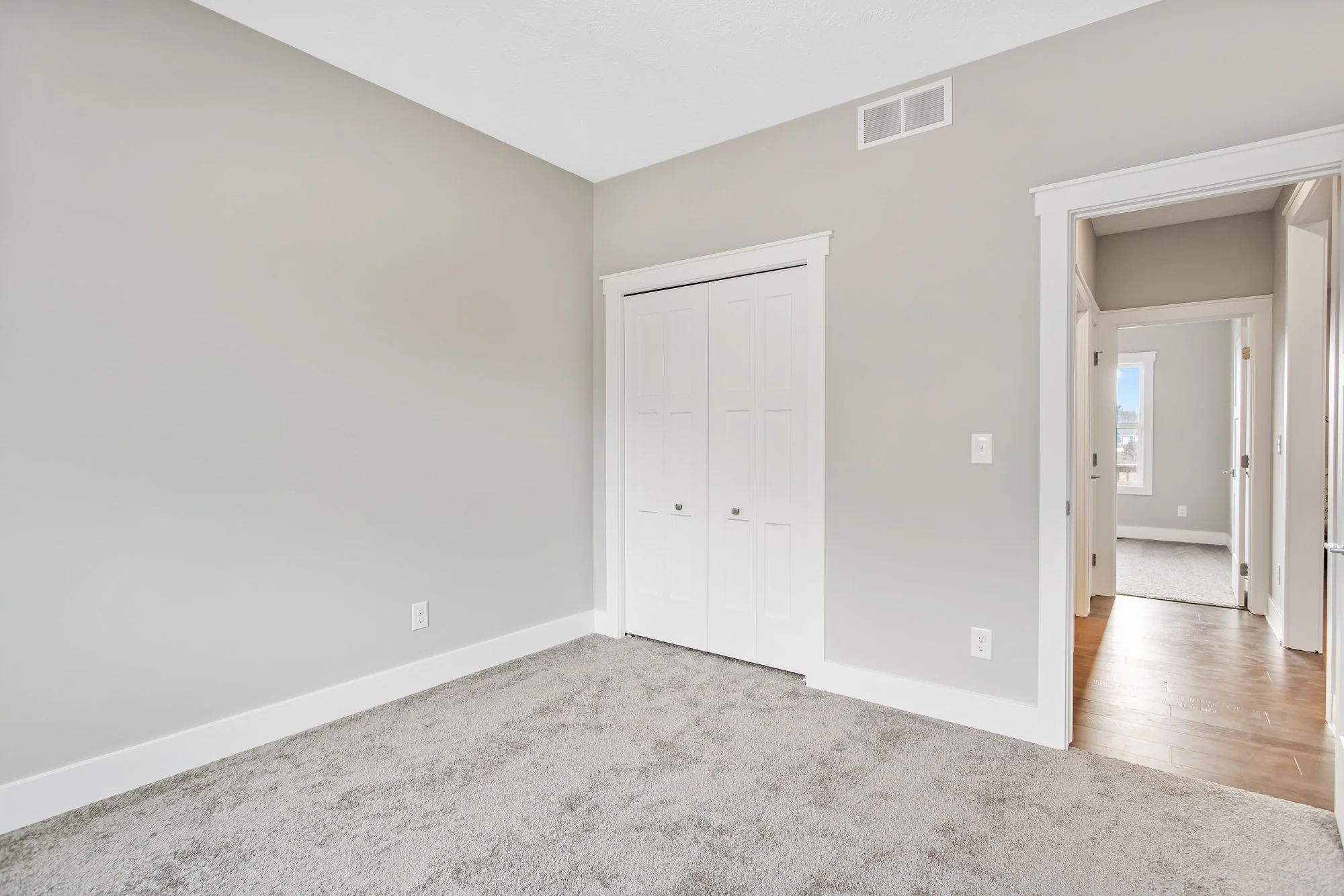 14714 Leonard St, Spring Lake-16.jpg