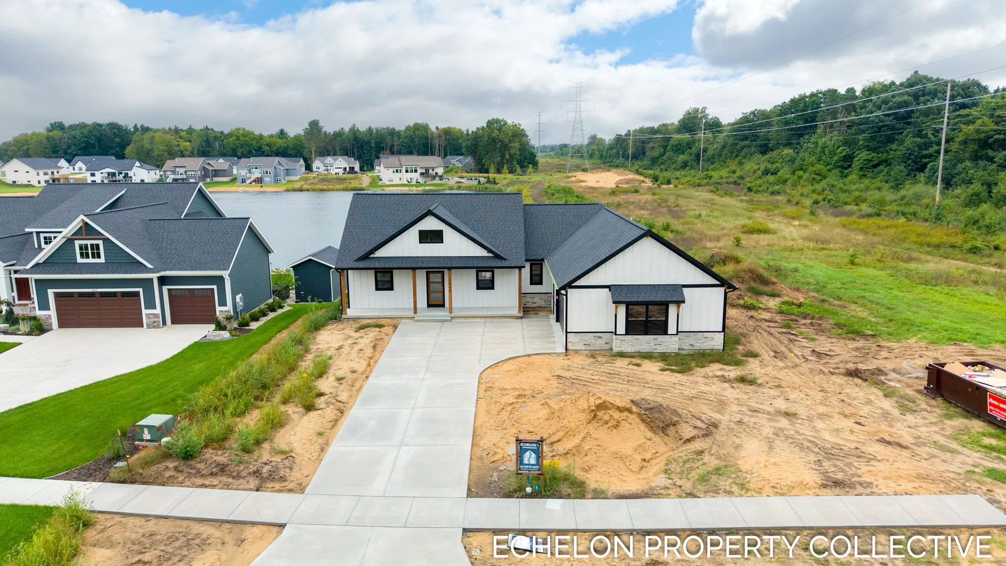 22-web-or-mls-4649-hidden-ridge-dr.jpg
