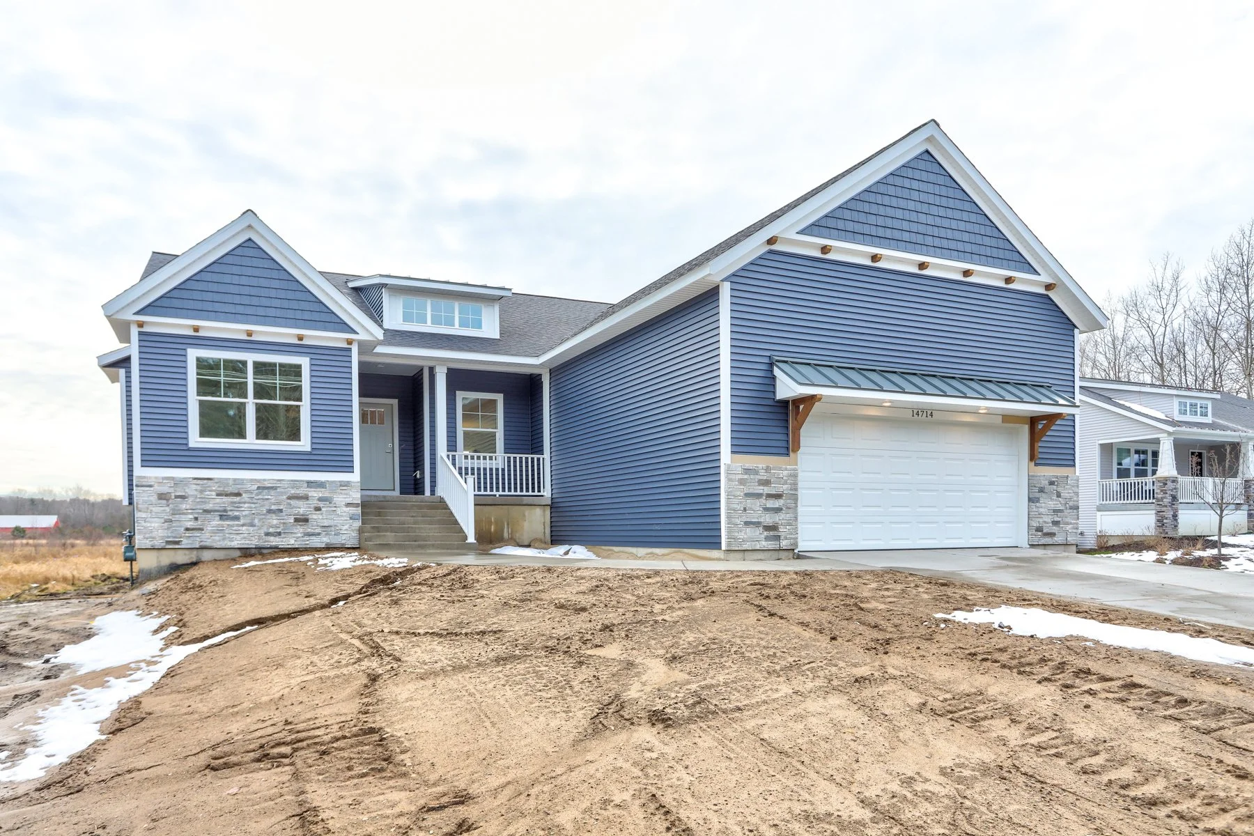 14714 Leonard St, Spring Lake-6.JPG