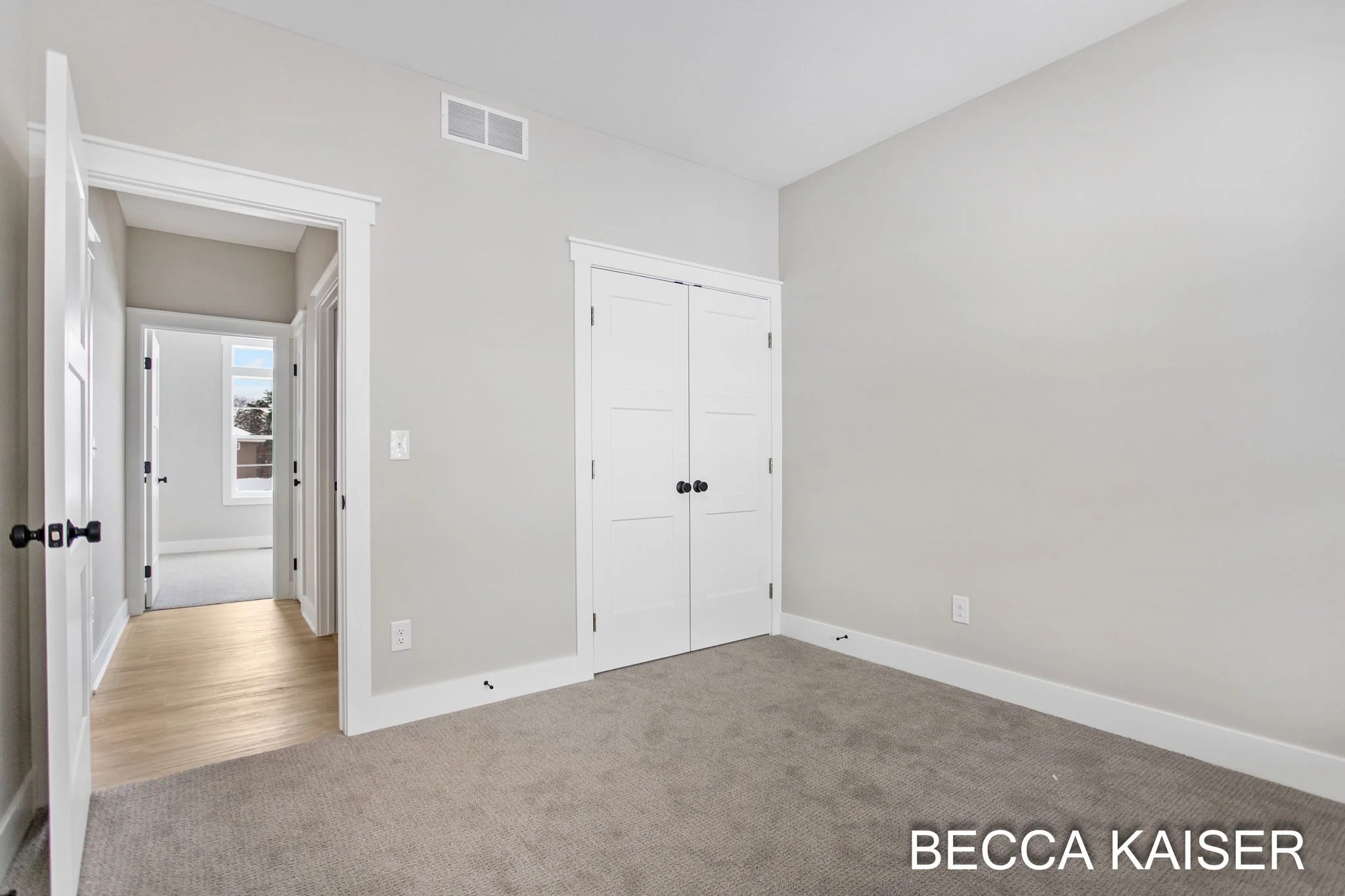 34-web-or-mls-9075 Winterberry Dr, West Olive-34.jpg