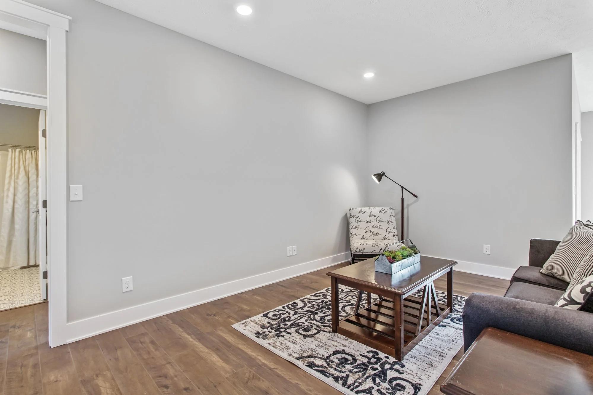 14714 Leonard St, Spring Lake-29.jpg