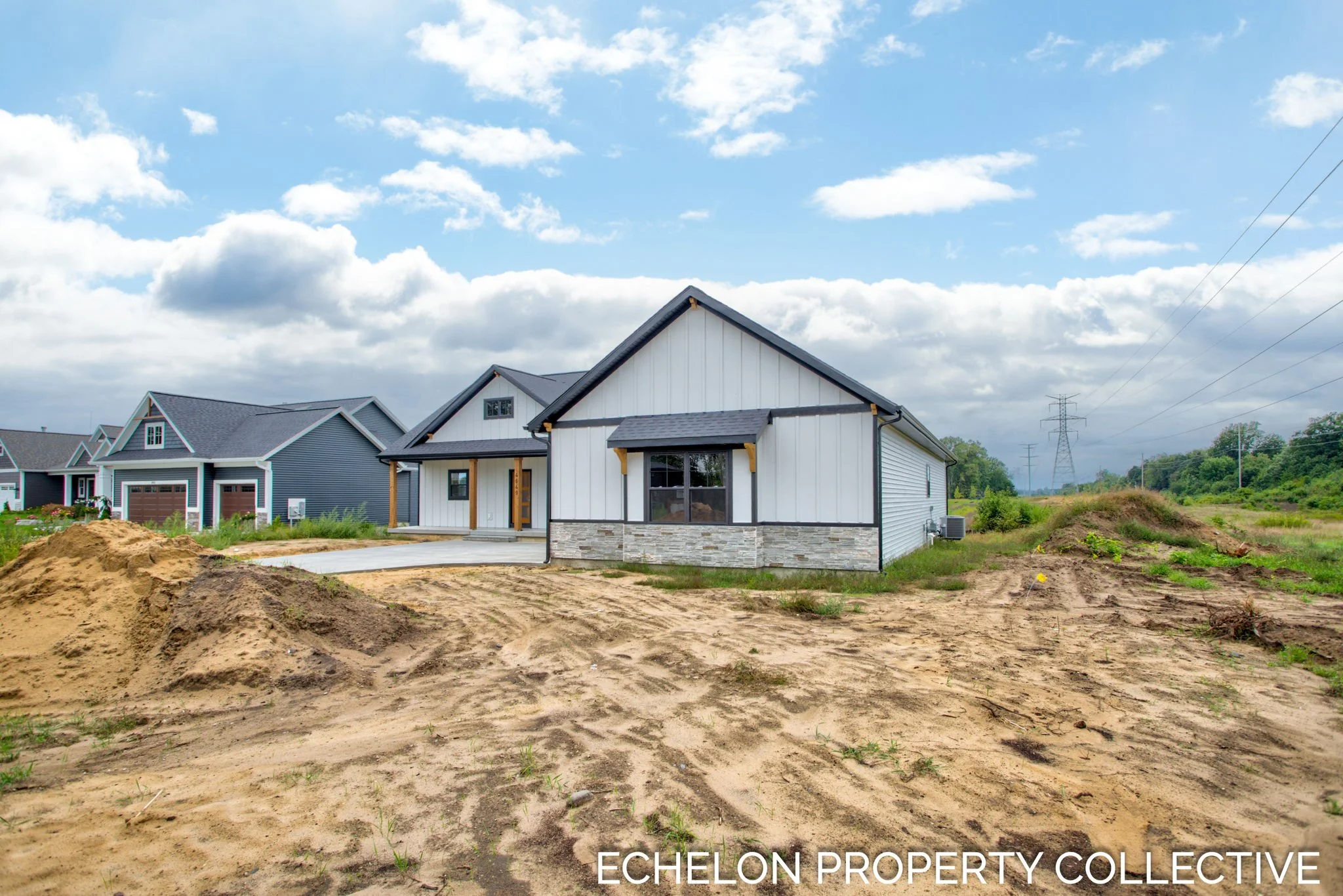 9-web-or-mls-4649-hidden-ridge-dr.jpg
