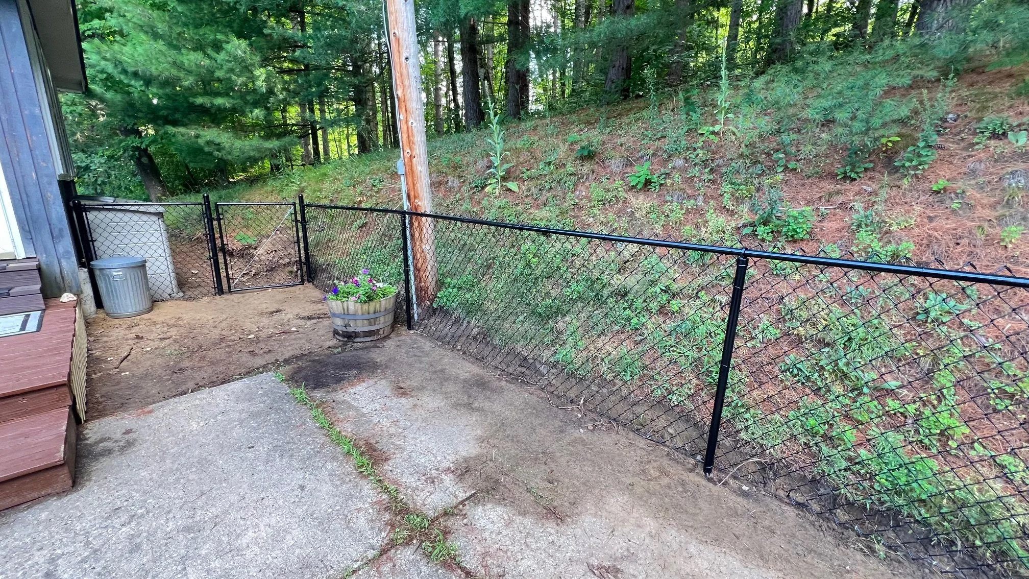 rutland black chain link.jpg