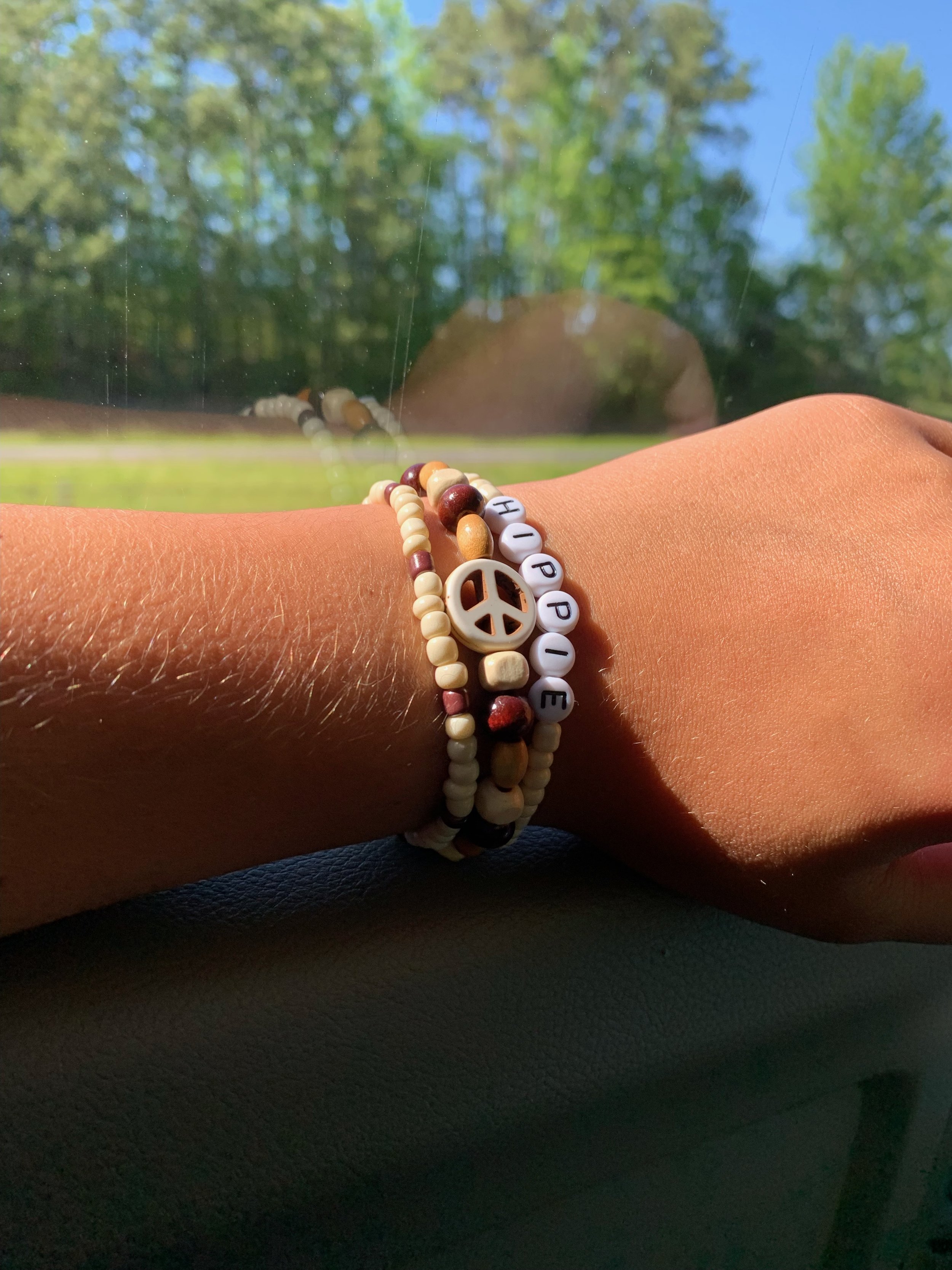 Happy Hippie Set