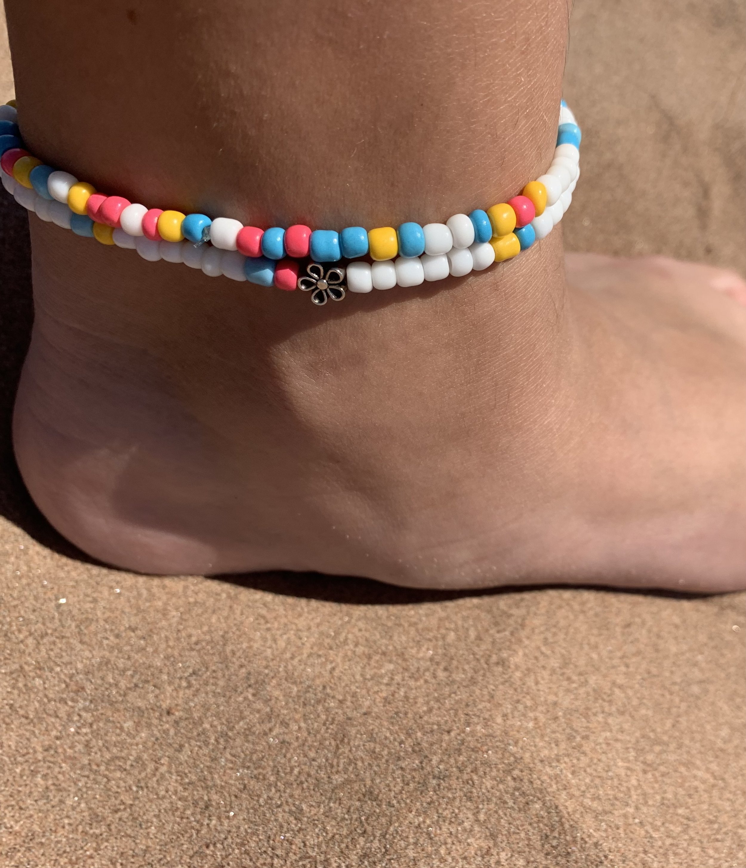 Dainty Daisy Anklet Set