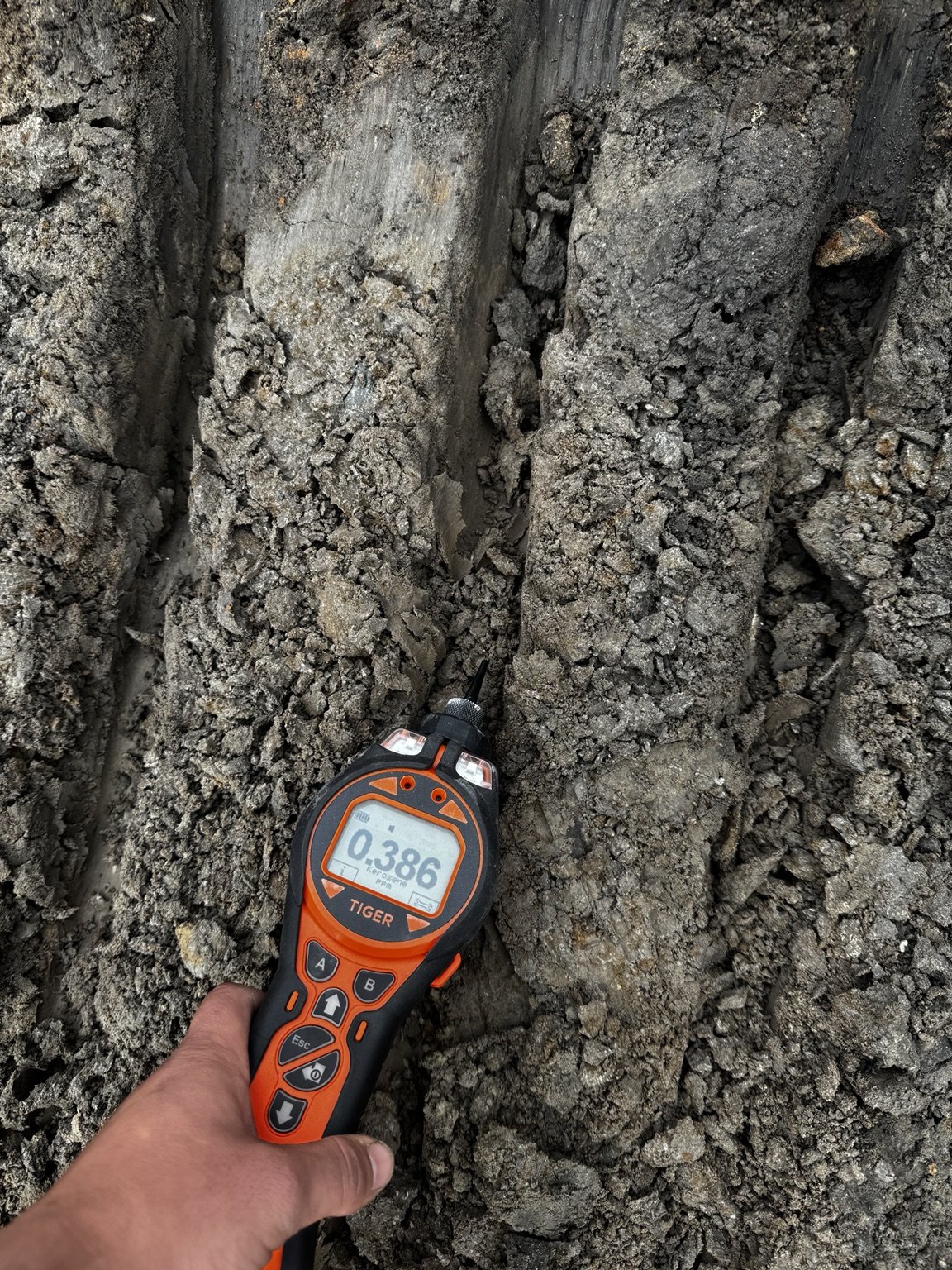Photoionisation detector used for soil field screening in Guernsey