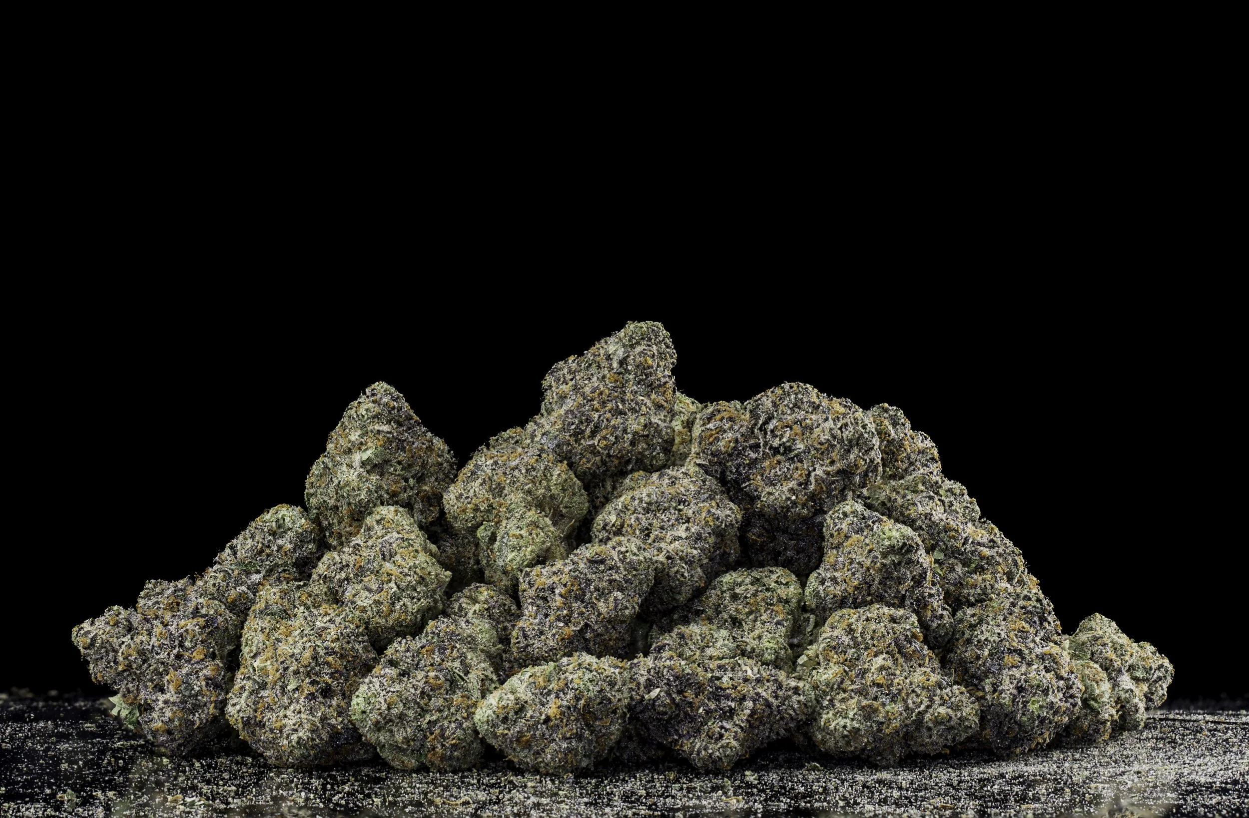 WA APPLE NUG PILE.jpg