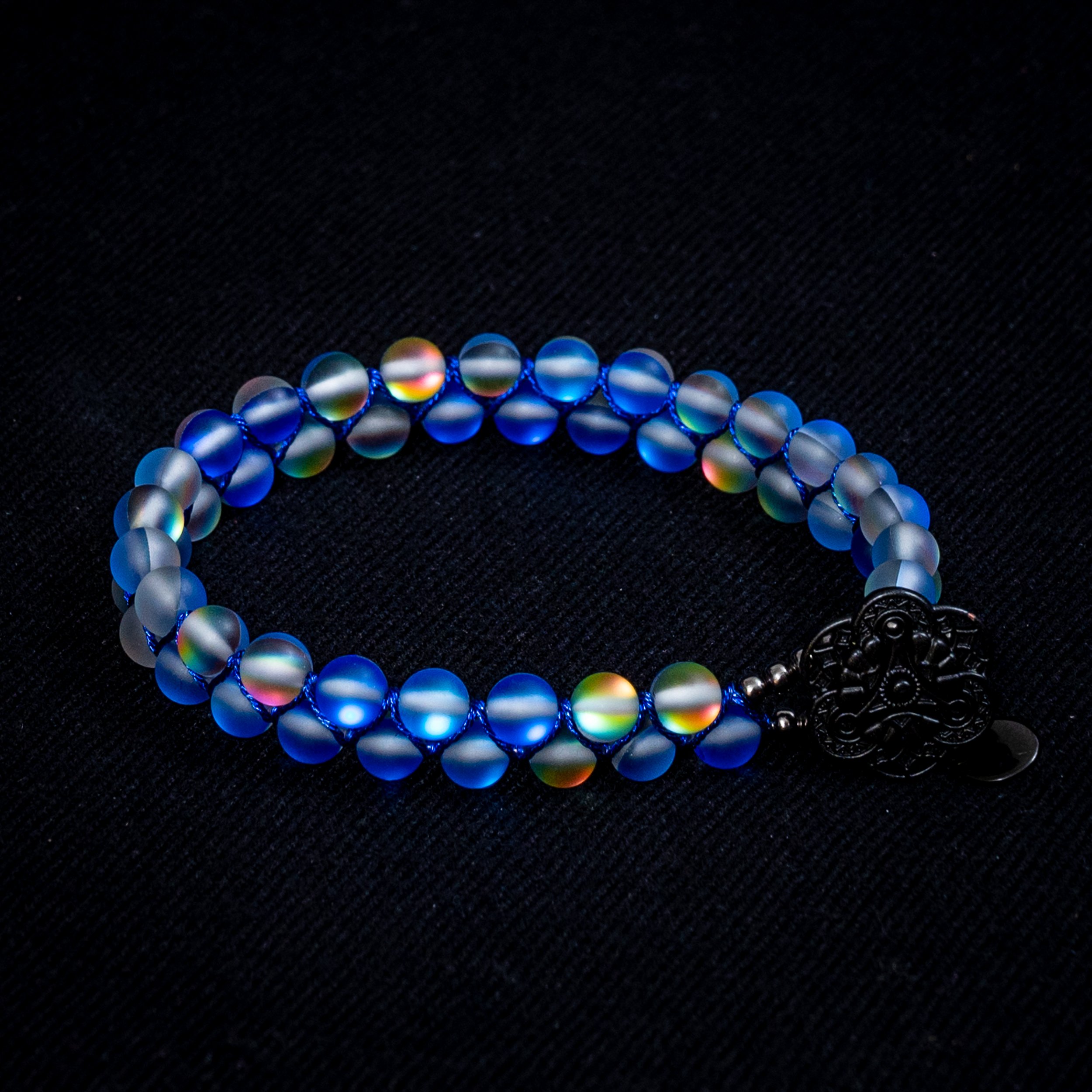 Lizard Mer Deep Blue Black Let.jpg