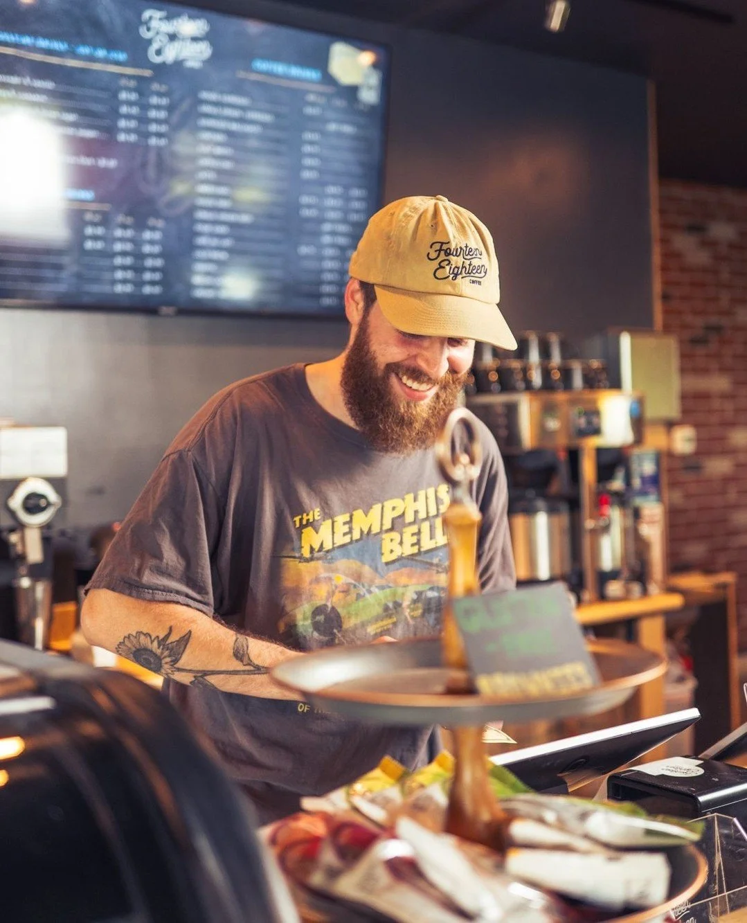 We're all smiles getting to serve y'all on this beautiful weekend! :)⁠
⁠