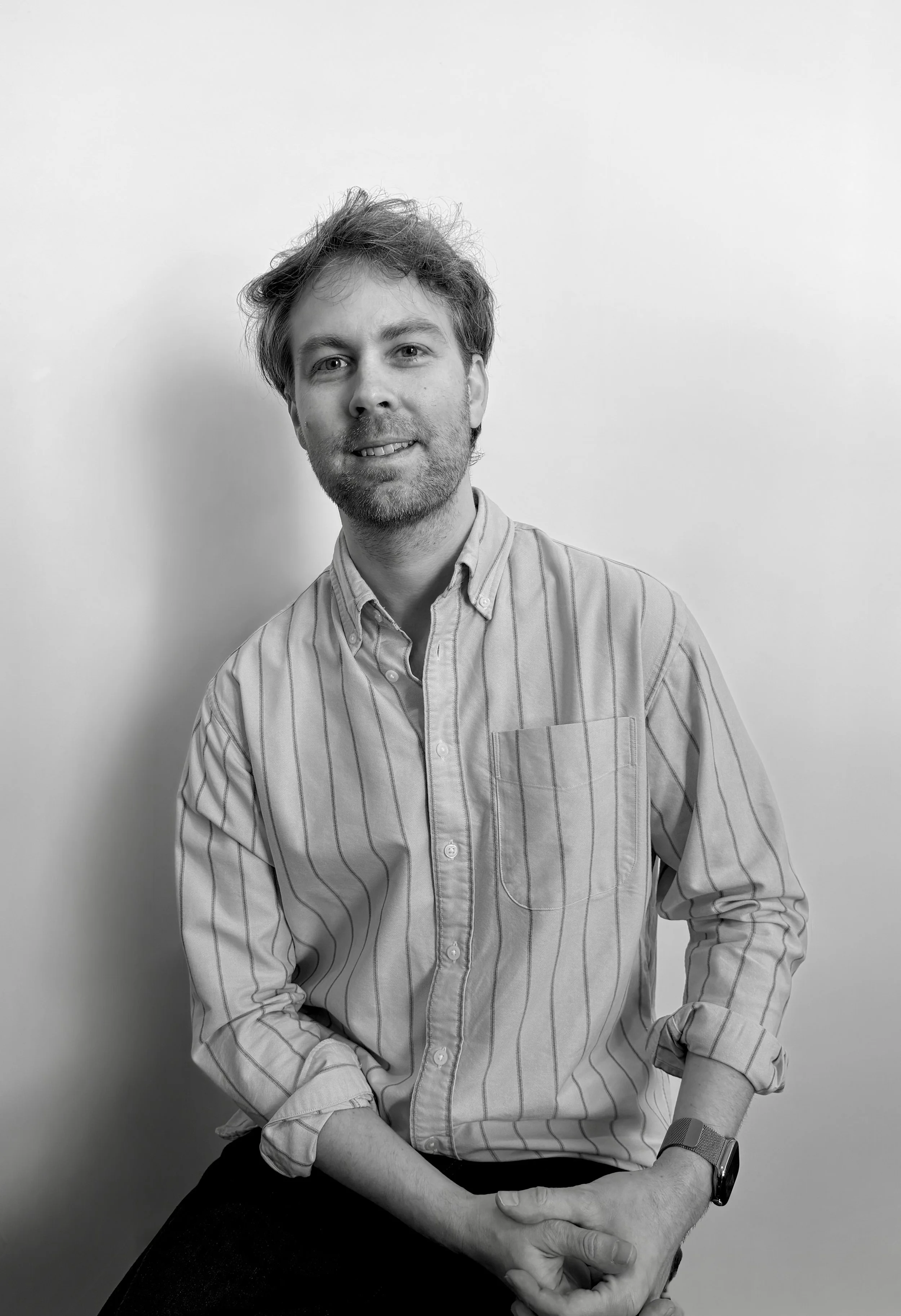 Dr James Kelly