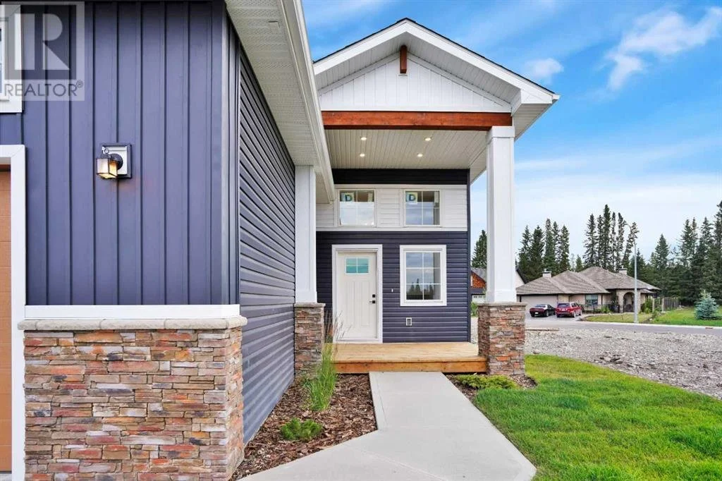 714 front elevation.jpg