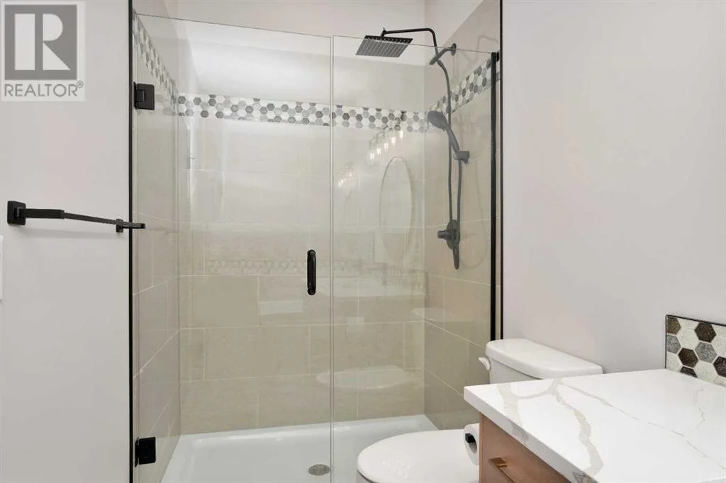 714 master bath1.jpg