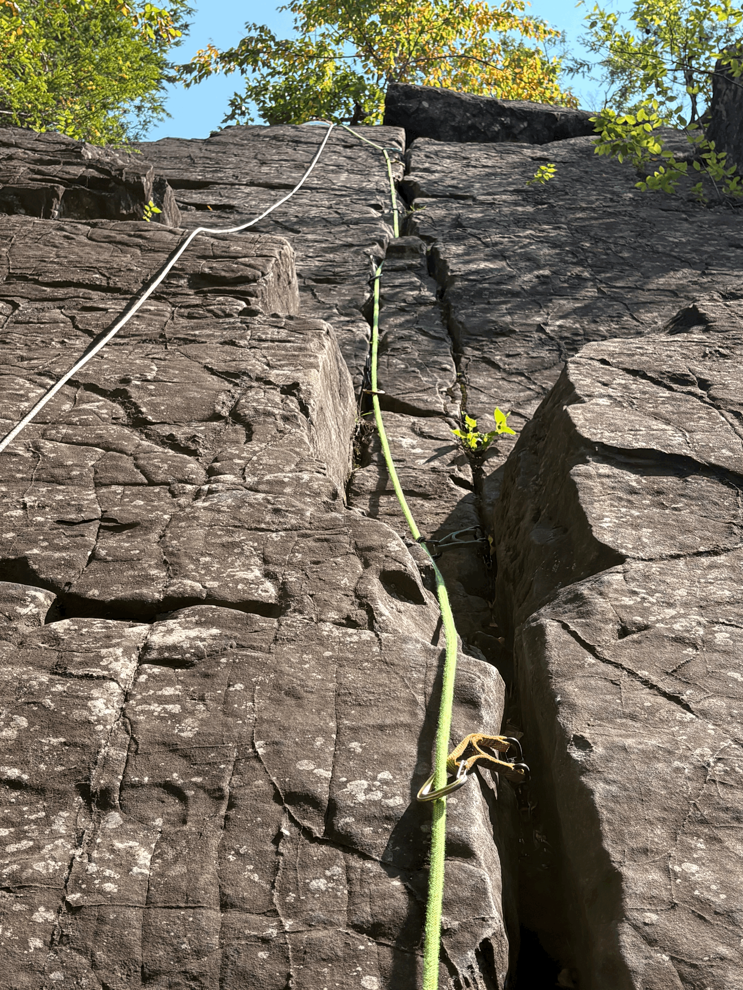 TRAD Climbing Intro At Pinnacle Rock, Plainville, CT