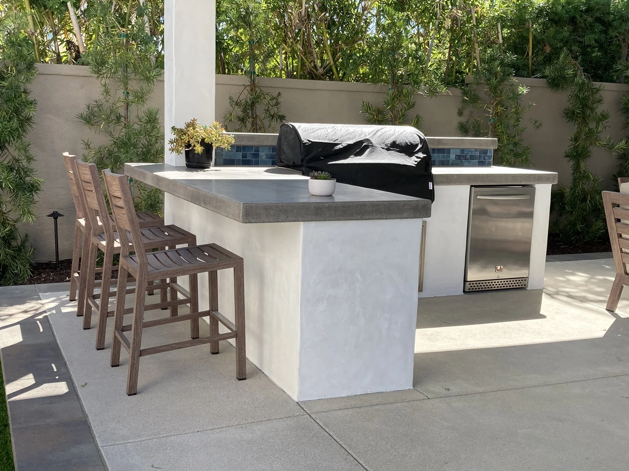 After - BBQ Island with bar seating