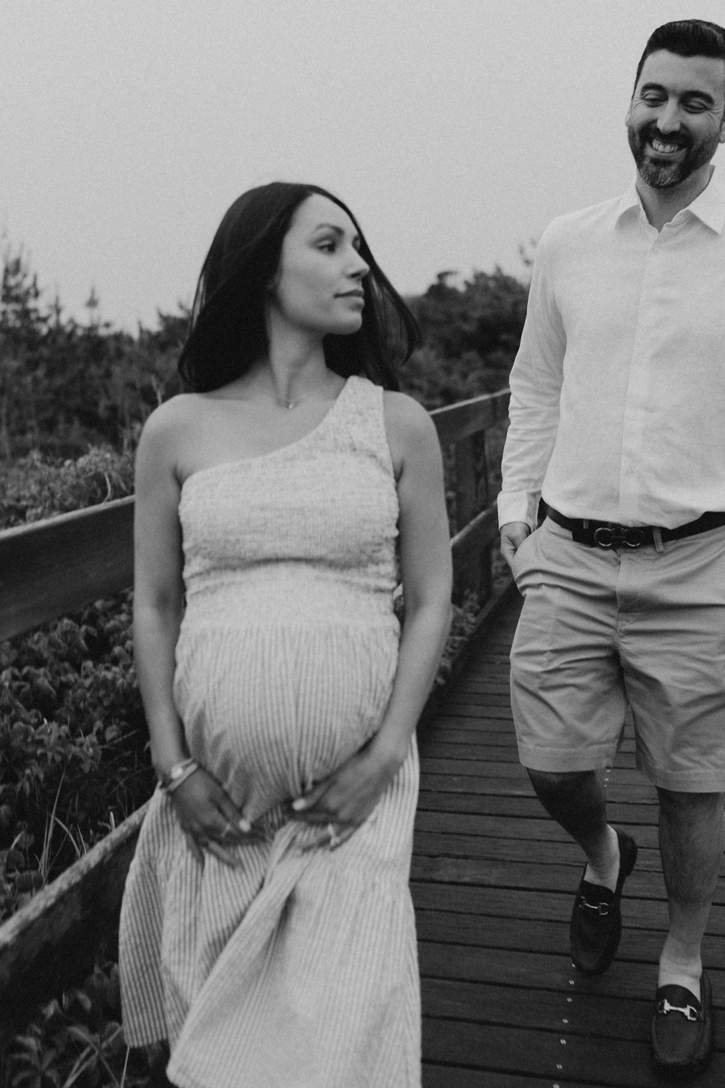 Maternity Session at Robert Moses Beach in Babylon, NY ︱ Long Island Maternity Photographer