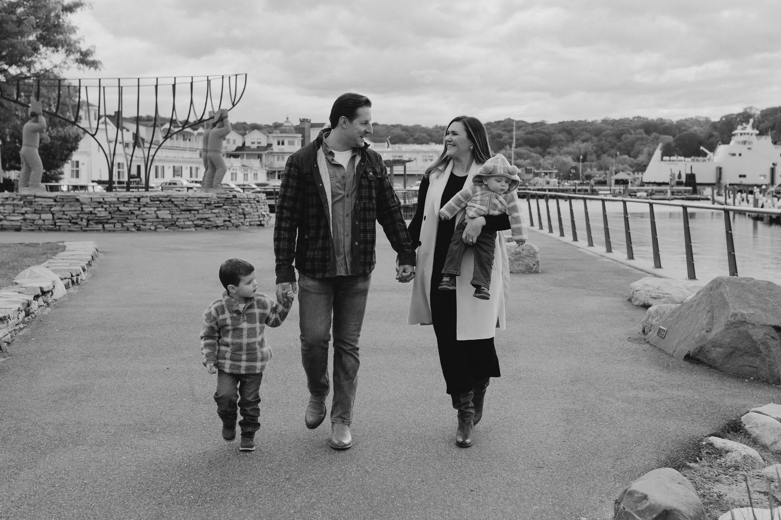 Port Jefferson Village Long Island Documentary Family Session 8.jpg
