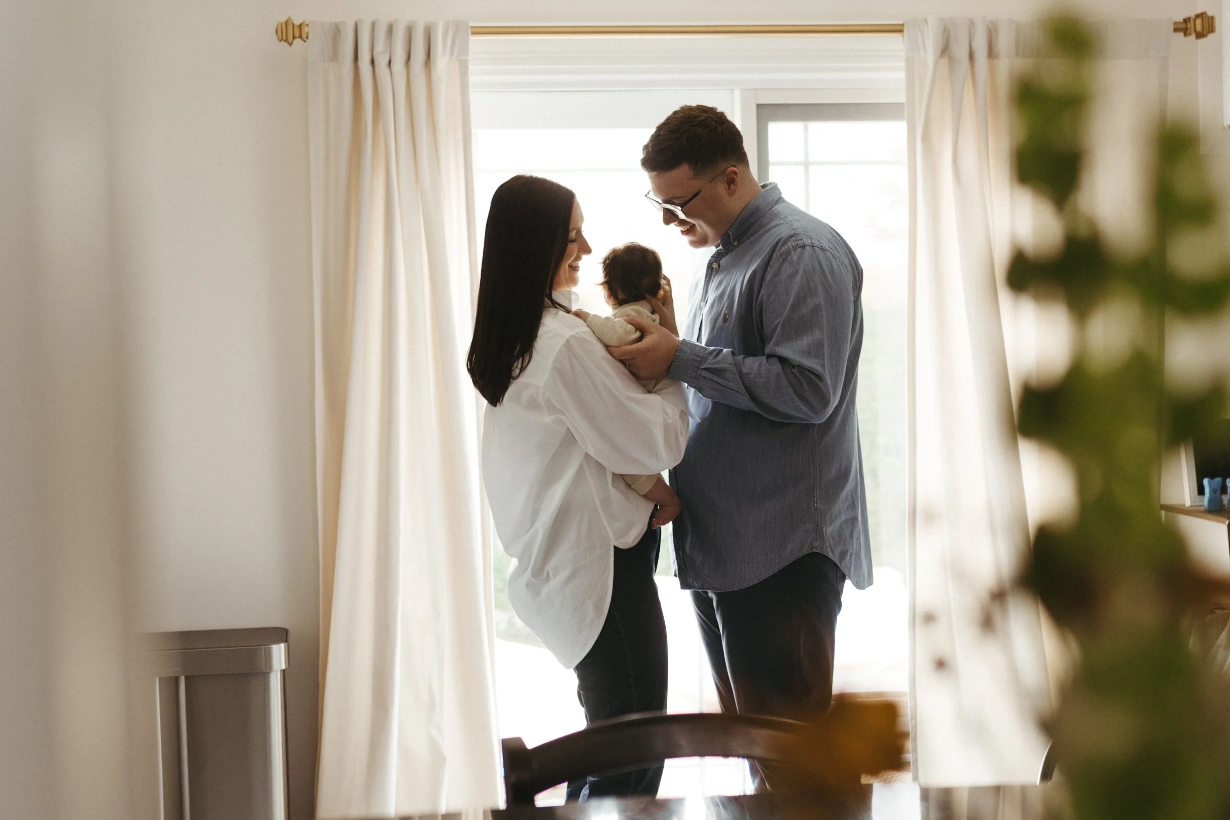 In Home Lifestyle Newborn Session on Long Island︱Long Island Family Photographer