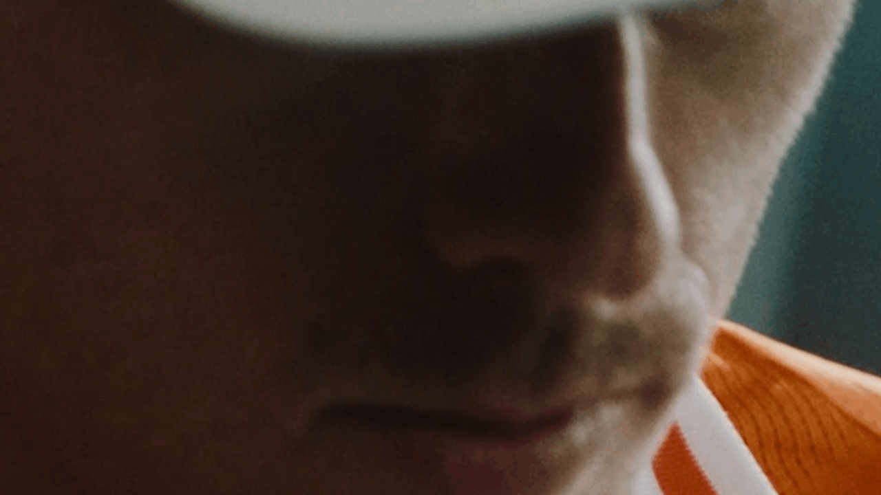 LA ROCHE POSAY 'FEEL THE HEAT'