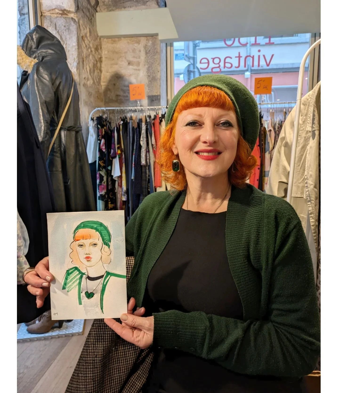 Merci aux mod&egrave;les qui ont pos&eacute; patiemment et sagement, j'ai ador&eacute; &eacute;changer avec vous ! Vous avez rendu mon dessin plus vivant et rendu ce moment g&eacute;nial 🎨 

@leaaxrrlld
@salome_boivin
@cottin2997
@hierencore_vintage