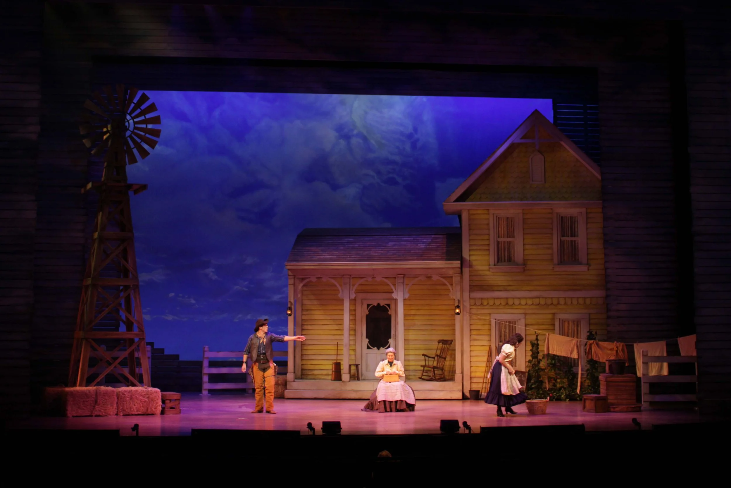 Dallas Lich, Lyn Cramer and Annette Barrios-Torres. Photo by Emorie Mansur