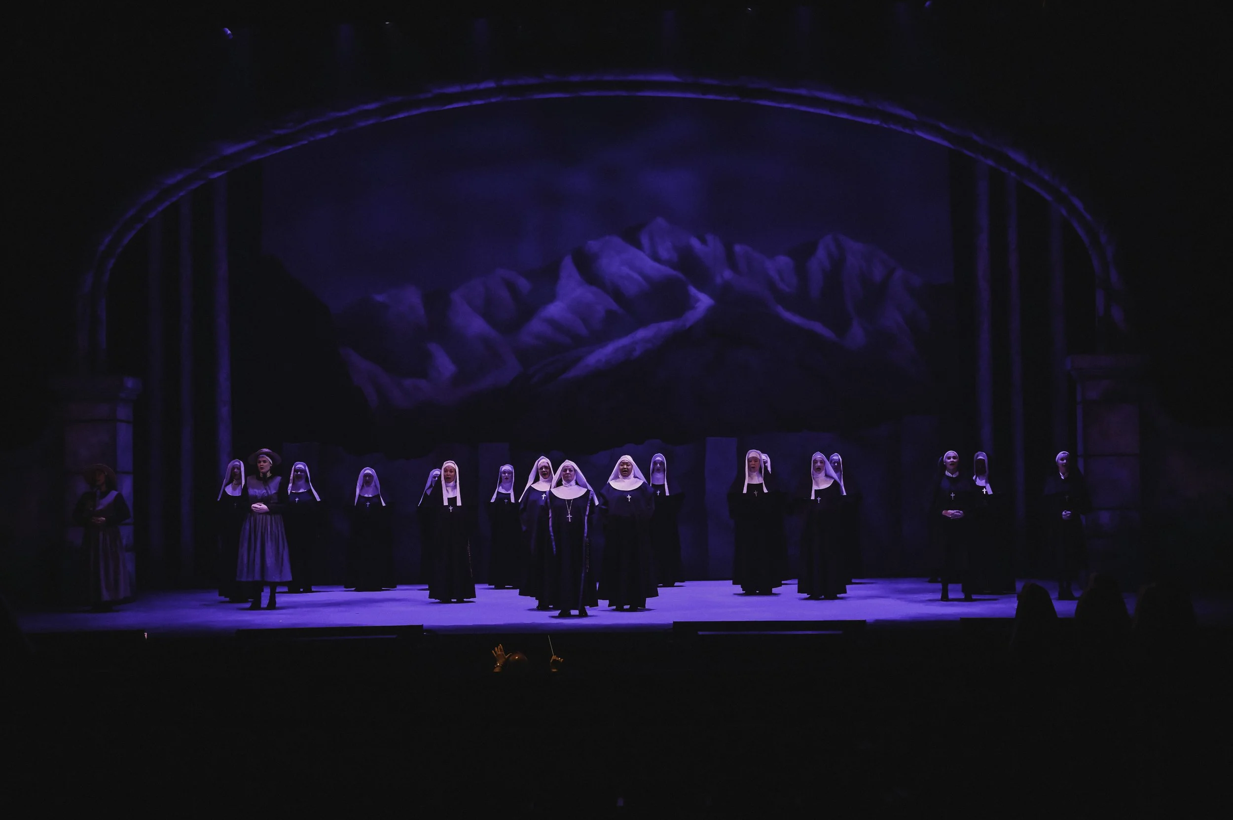 Show Photo of the Re-created Arch in "The Sound of Music"