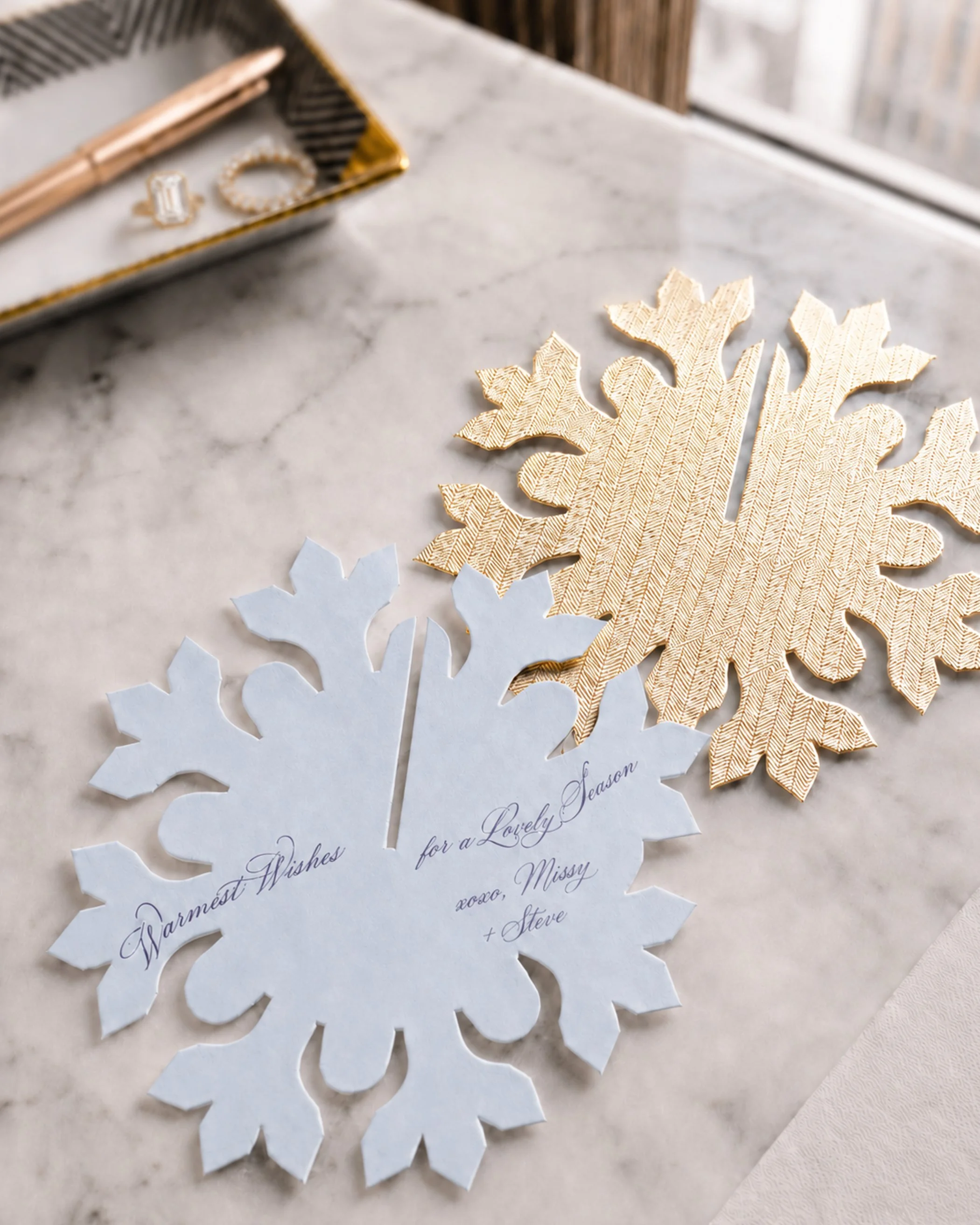 bespoke-cut-out-snowflake_letterpress-diecut-card_bellinvito_1.jpg