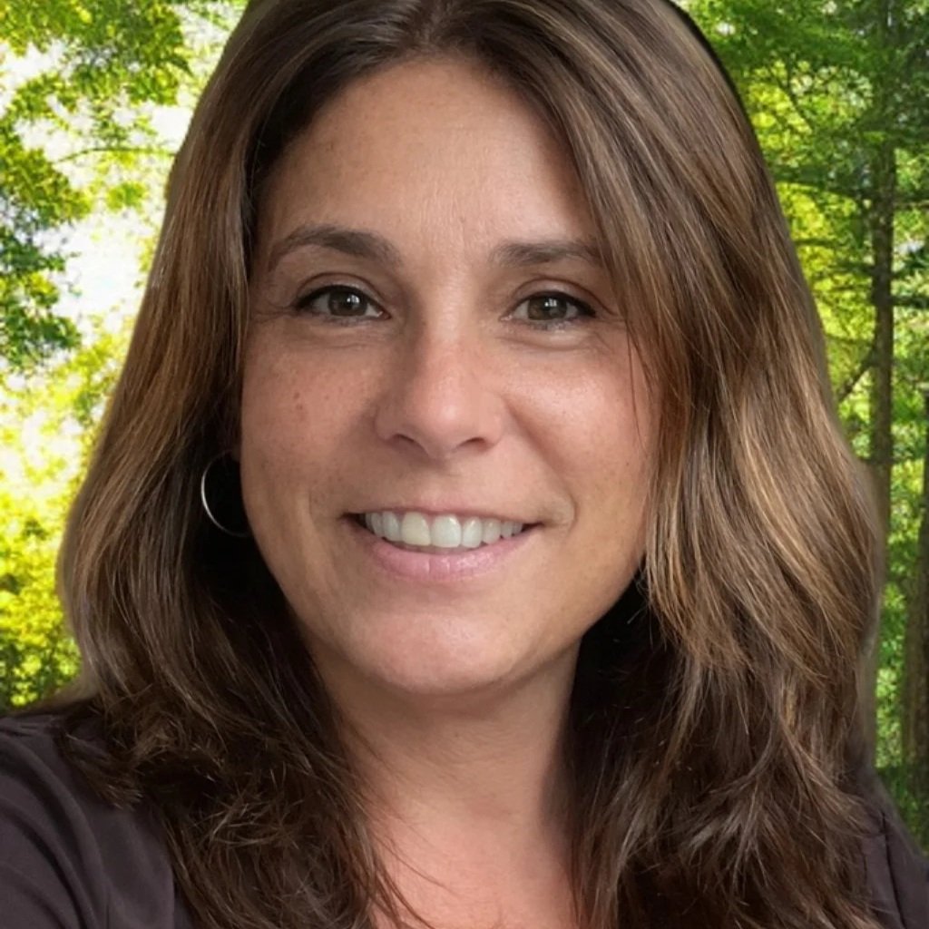 Lori F.