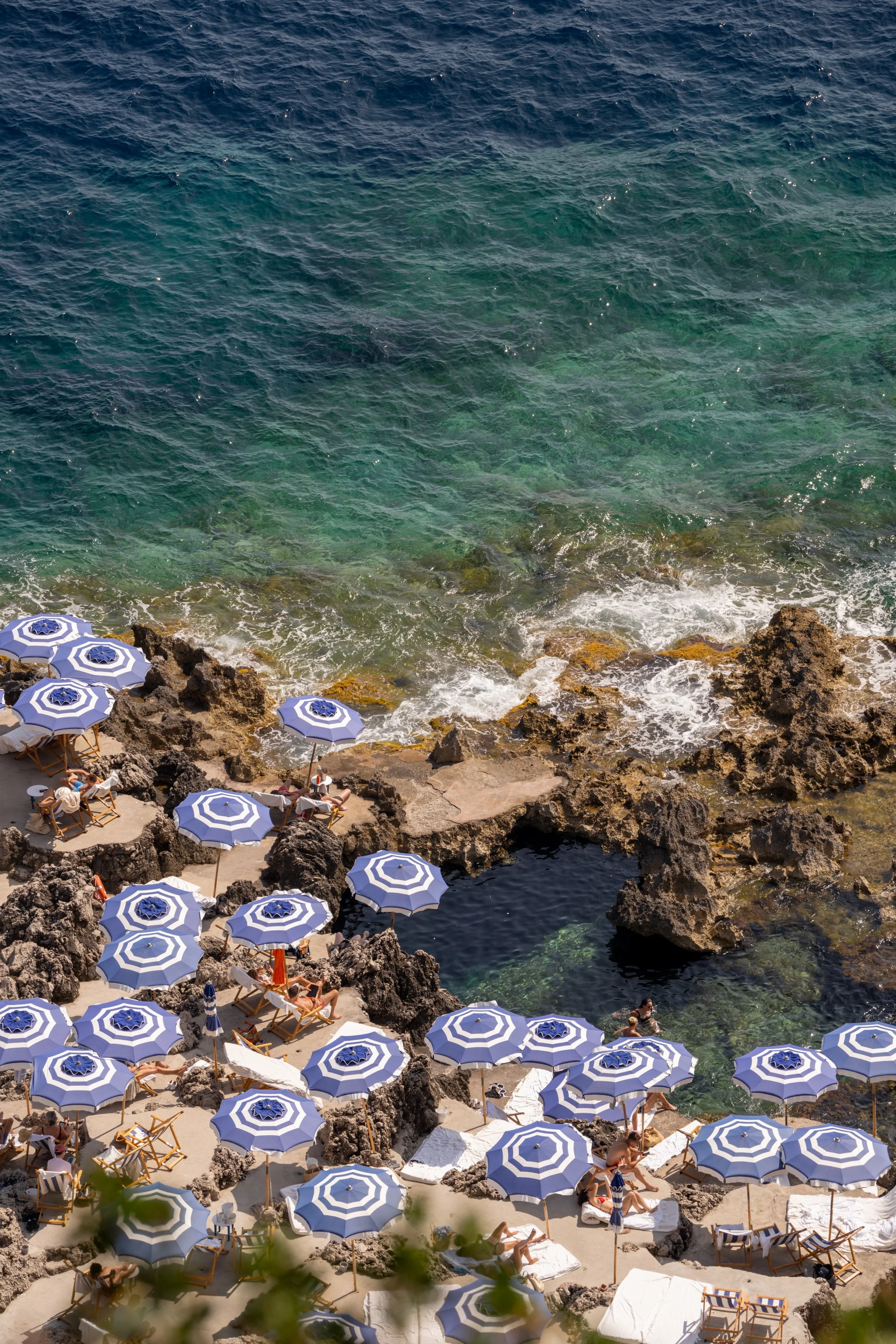 Capri - La Fontelina, by Faraglioni.jpg