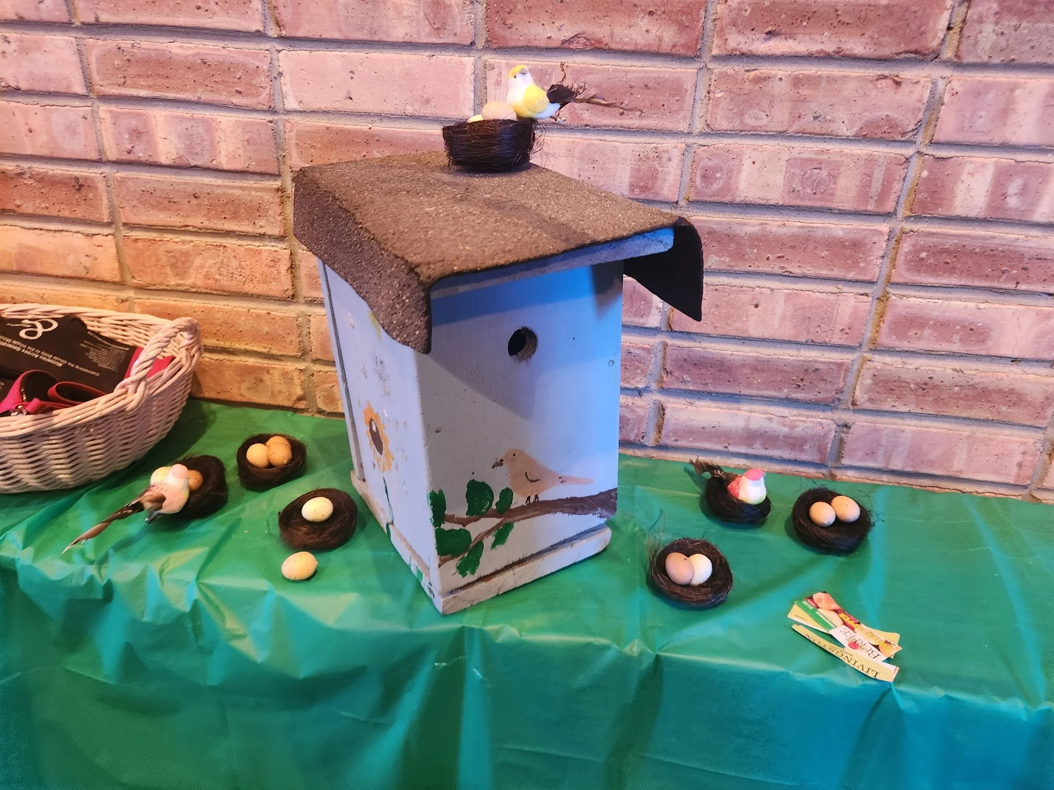Birds nest craft activity