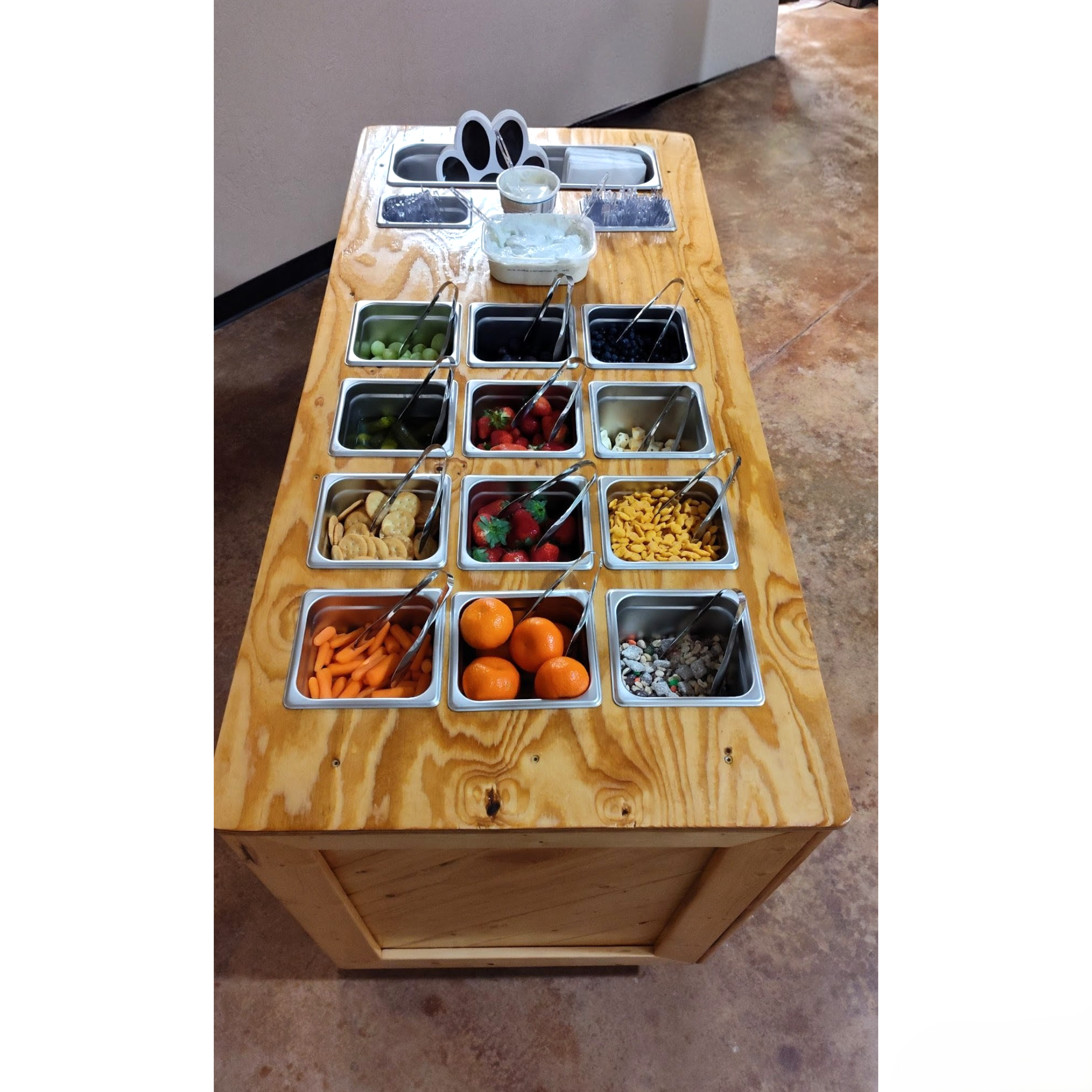Charcuterie Cart top side food.png