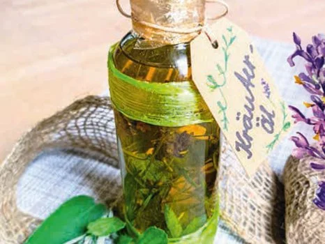 Kreiere dein eigenes Salböl