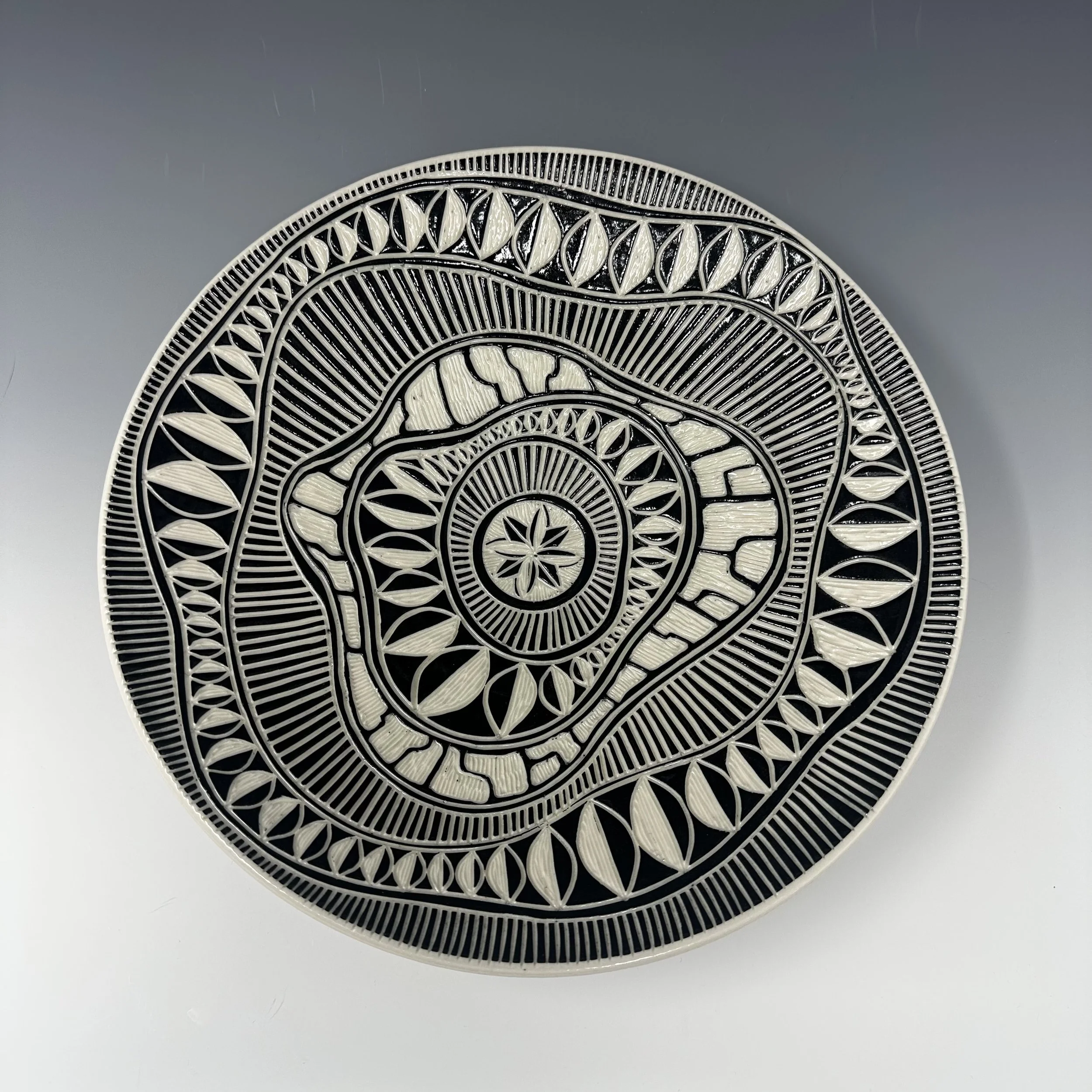 Leaf and Line Bowl 1.jpeg