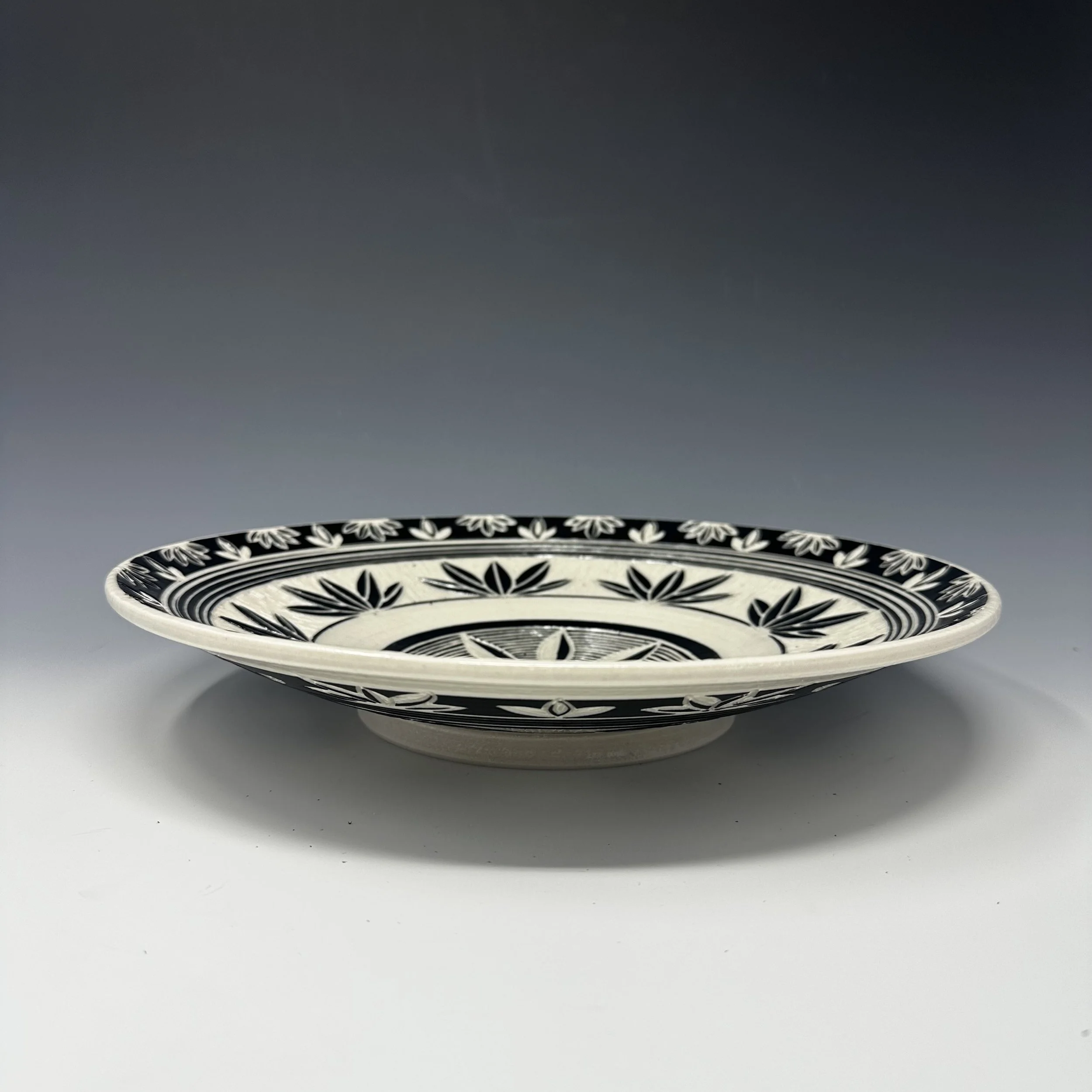 festive leaf pattern 2.jpeg