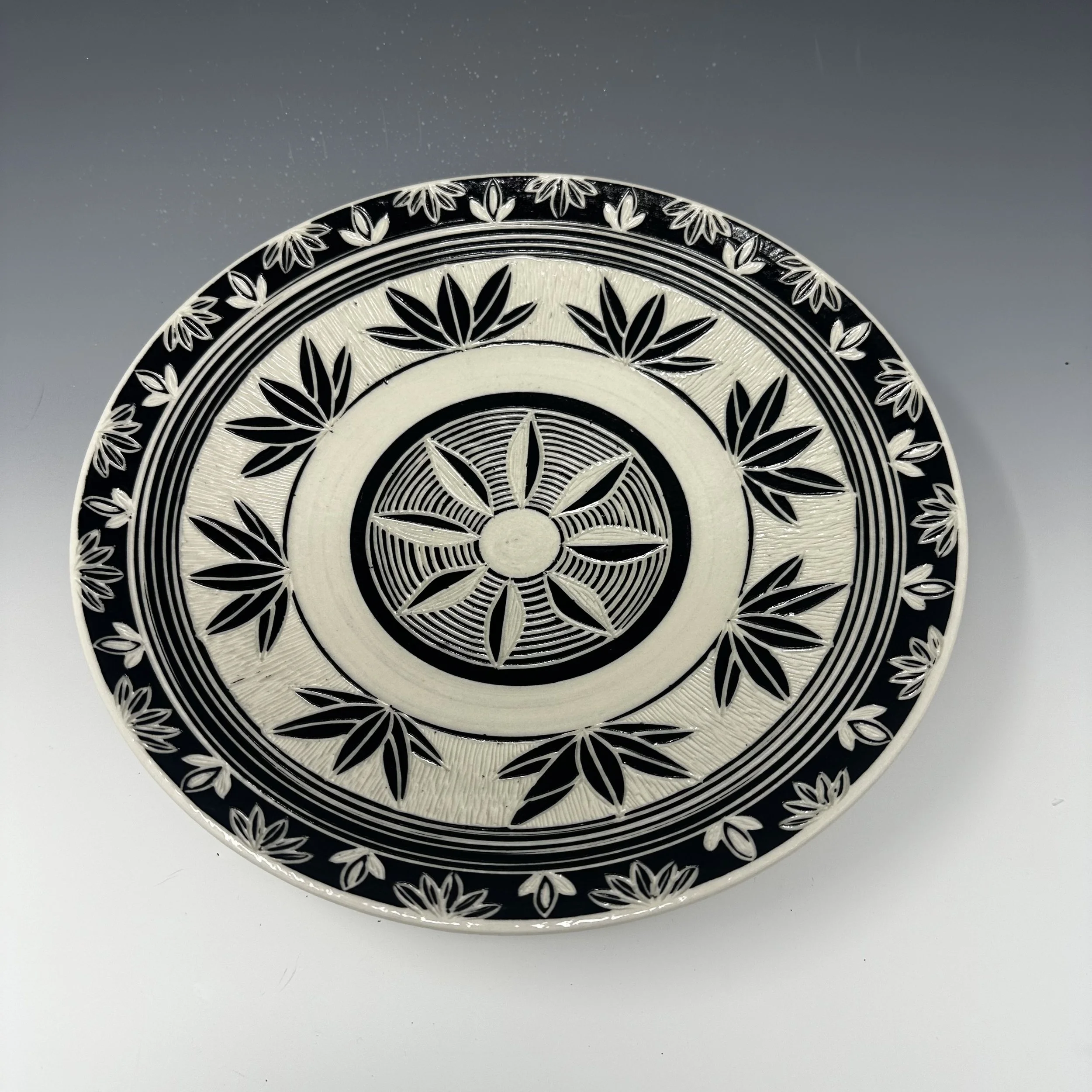 festive leaf pattern 1.jpeg