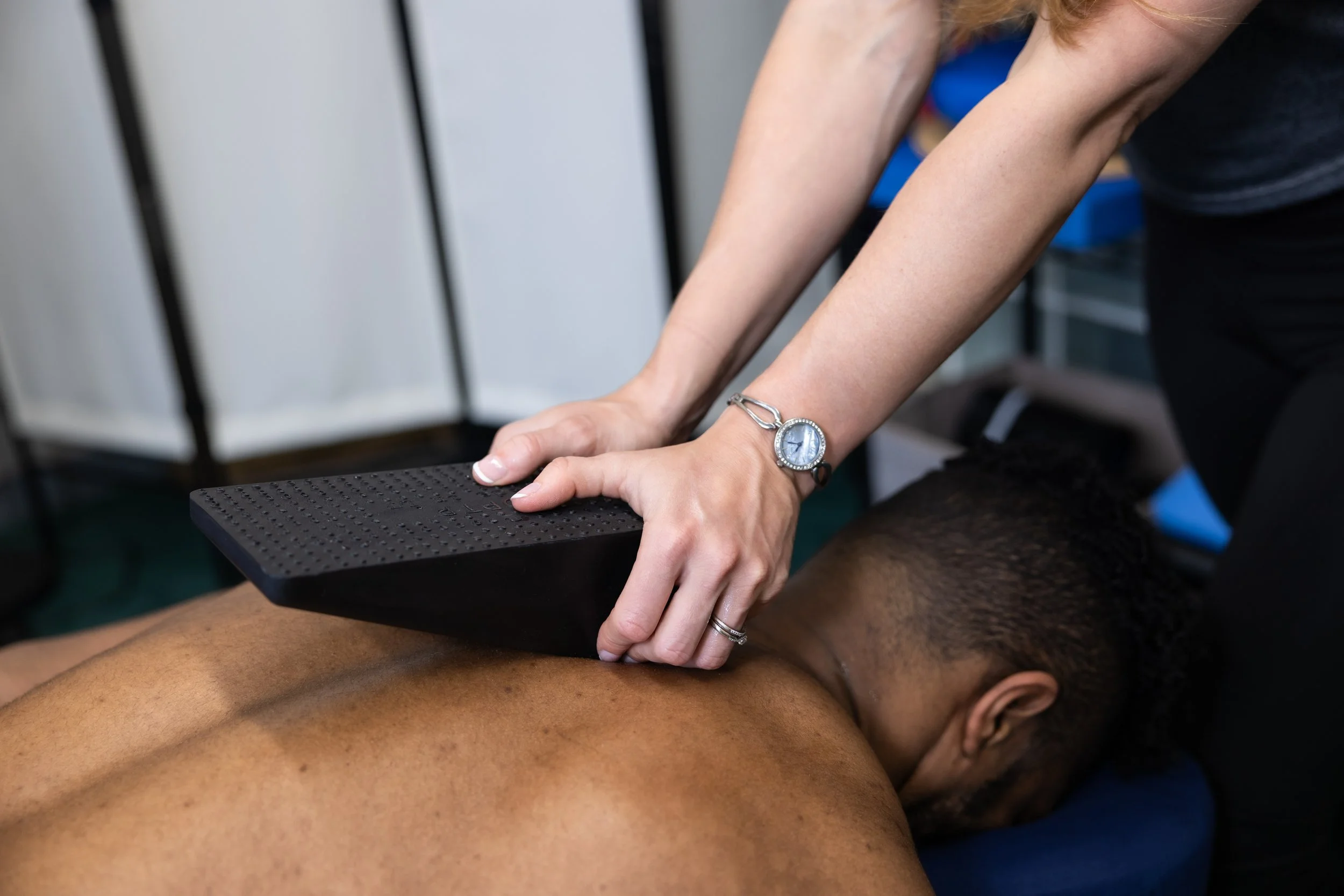 thoracic joint manual mobilization