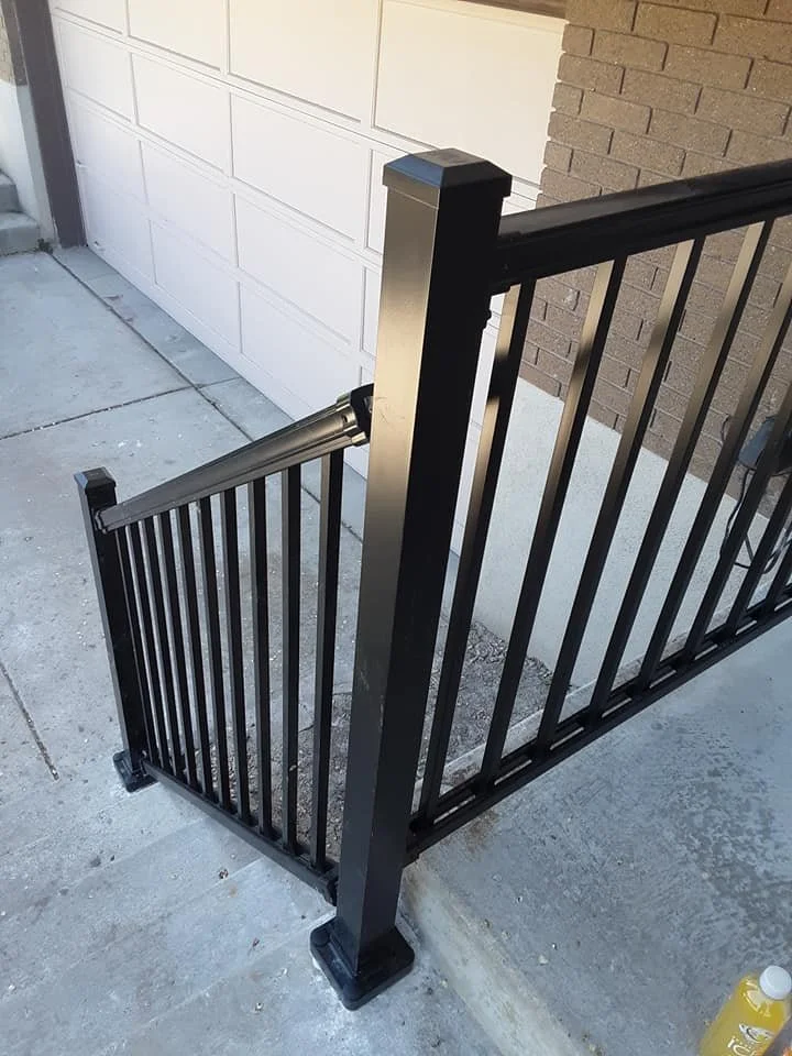 Aluminum Railing.jpg