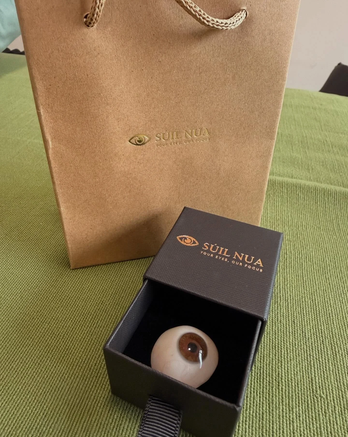 Every moment is a fresh beginning 🙌🏻

.
#newbeginnings #eye #prosthesis #iris #suil