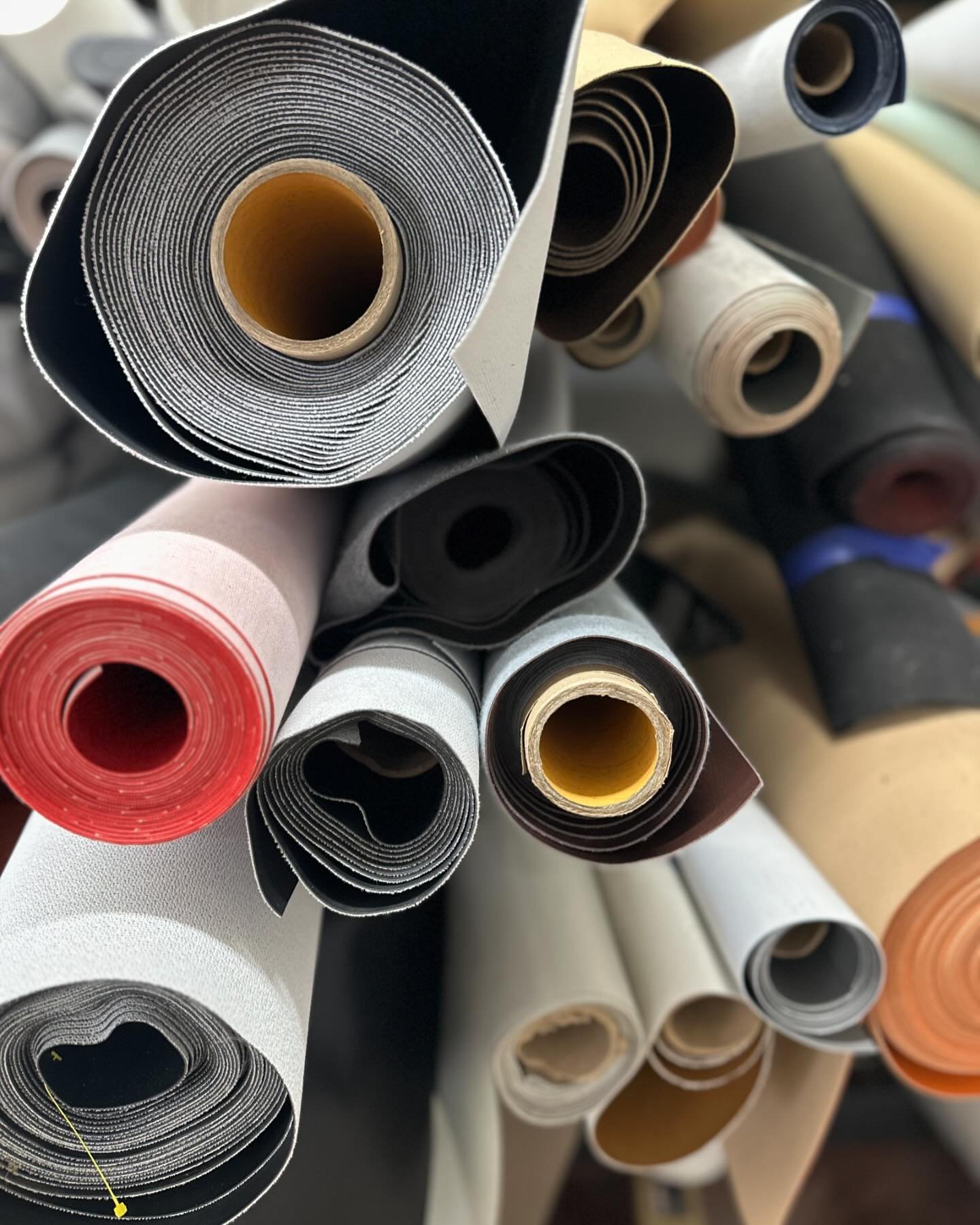 VINYL &bull; Due to its durability, we highly recommend vinyl fabrics for upholstery pieces in commercial interiors as they are hardwearing, fire rated and easy to clean 
.
.
.
#vinyl #customupholstery #revinylize #supportsmallbusiness #handmade