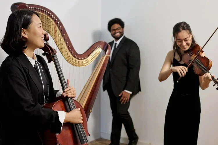 Midday Music Lunchtime Concert Series : Oko