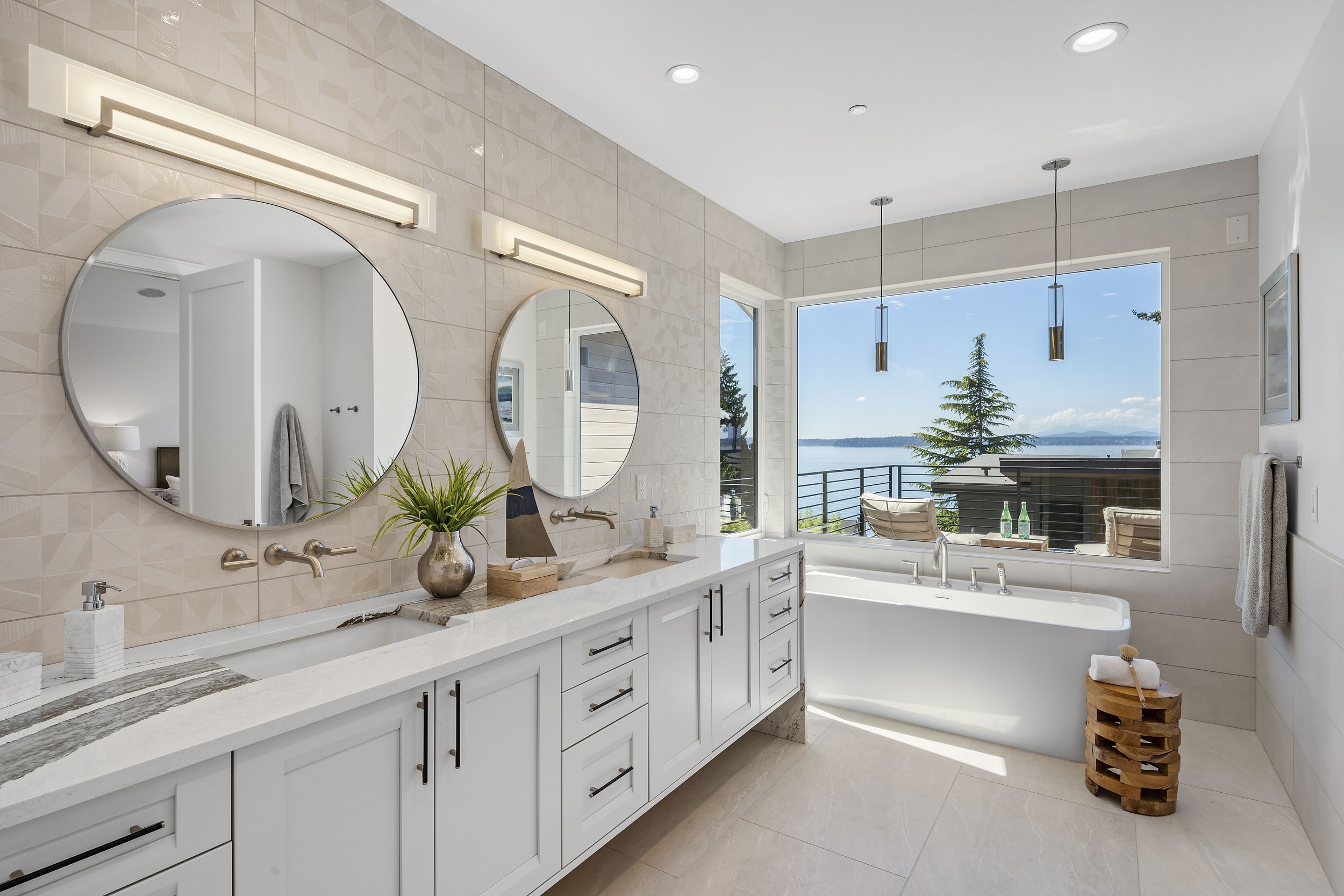 5626 Beach Dr SW (Seattle) - MLS (42 of 62).JPG