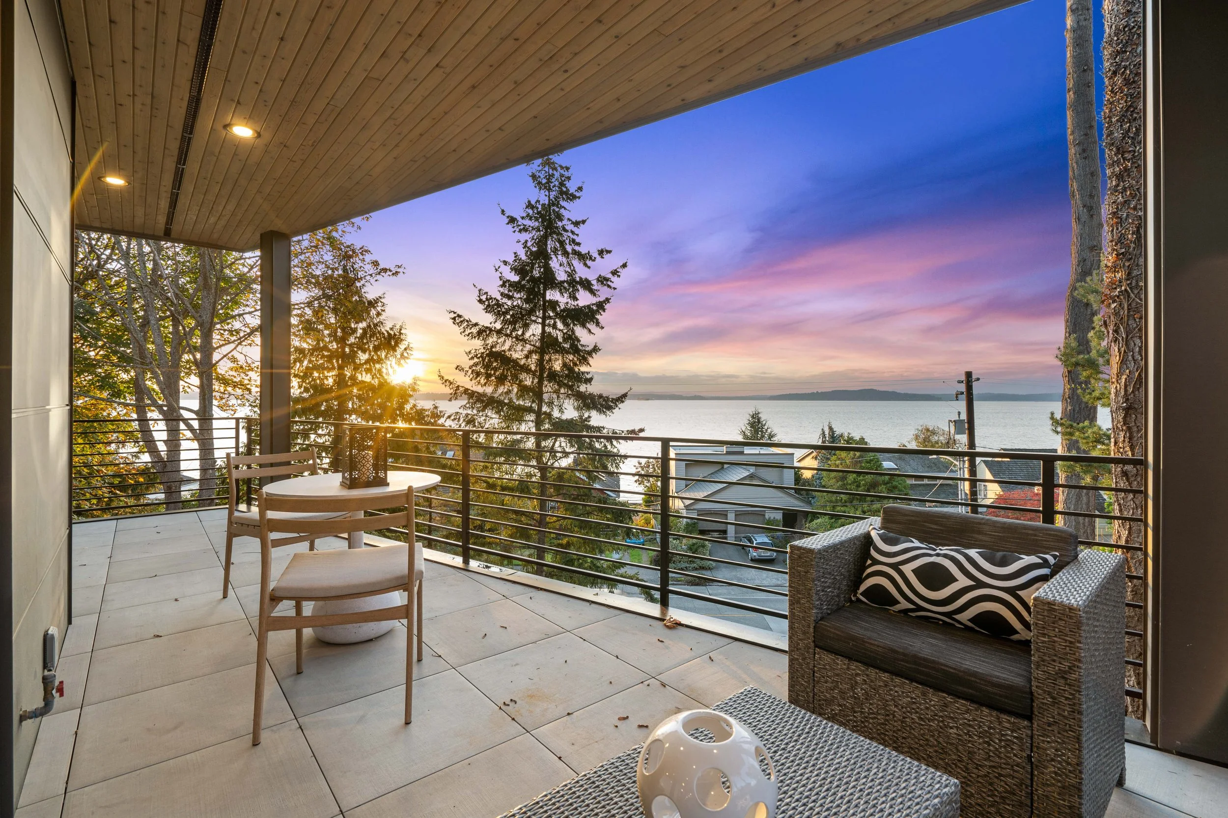 5620 Beach Drive SW (Seattle) - MLS (25 of 47).jpg