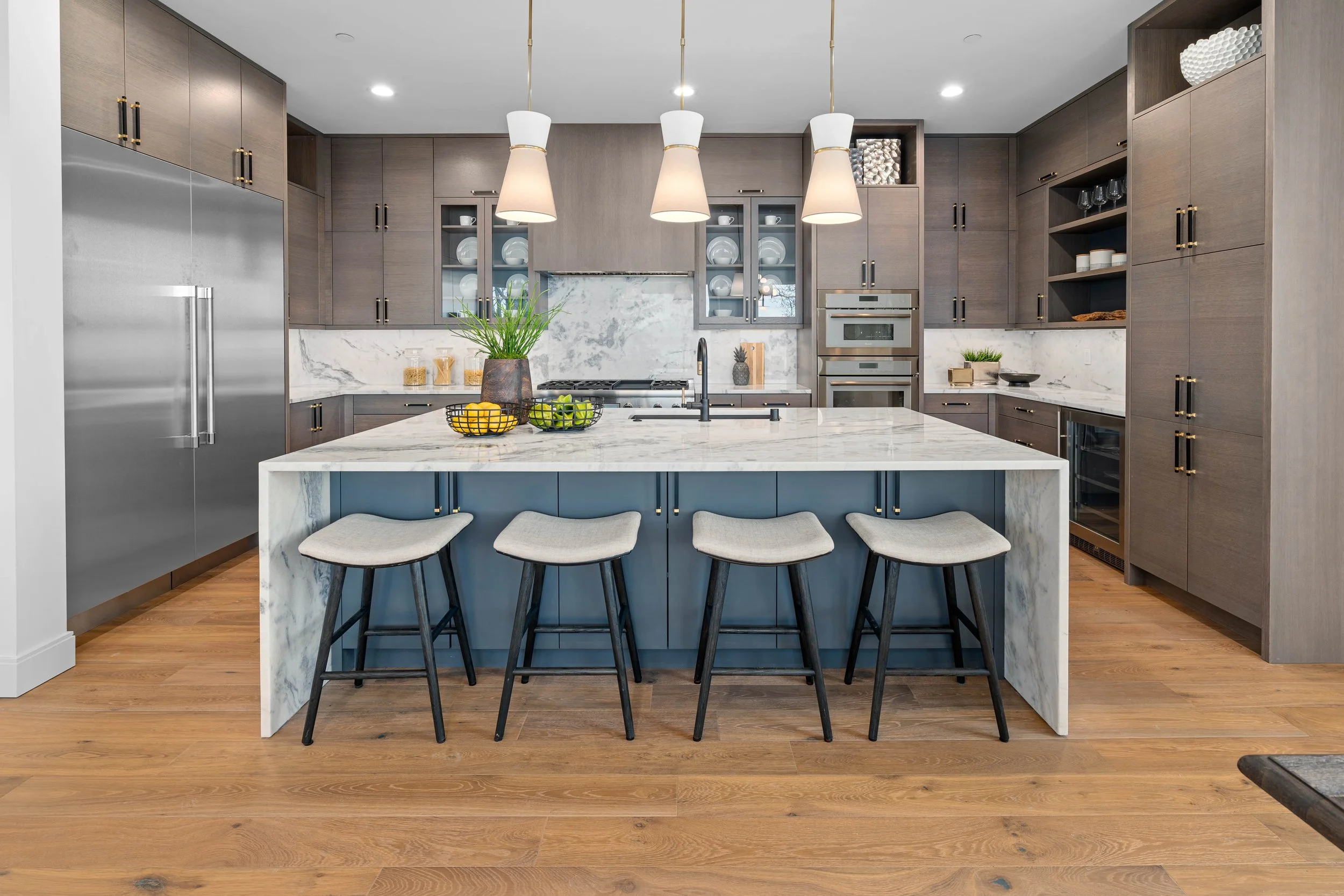 5600 Beach Drive SW (Seattle) - MLS (1 of 46).JPG