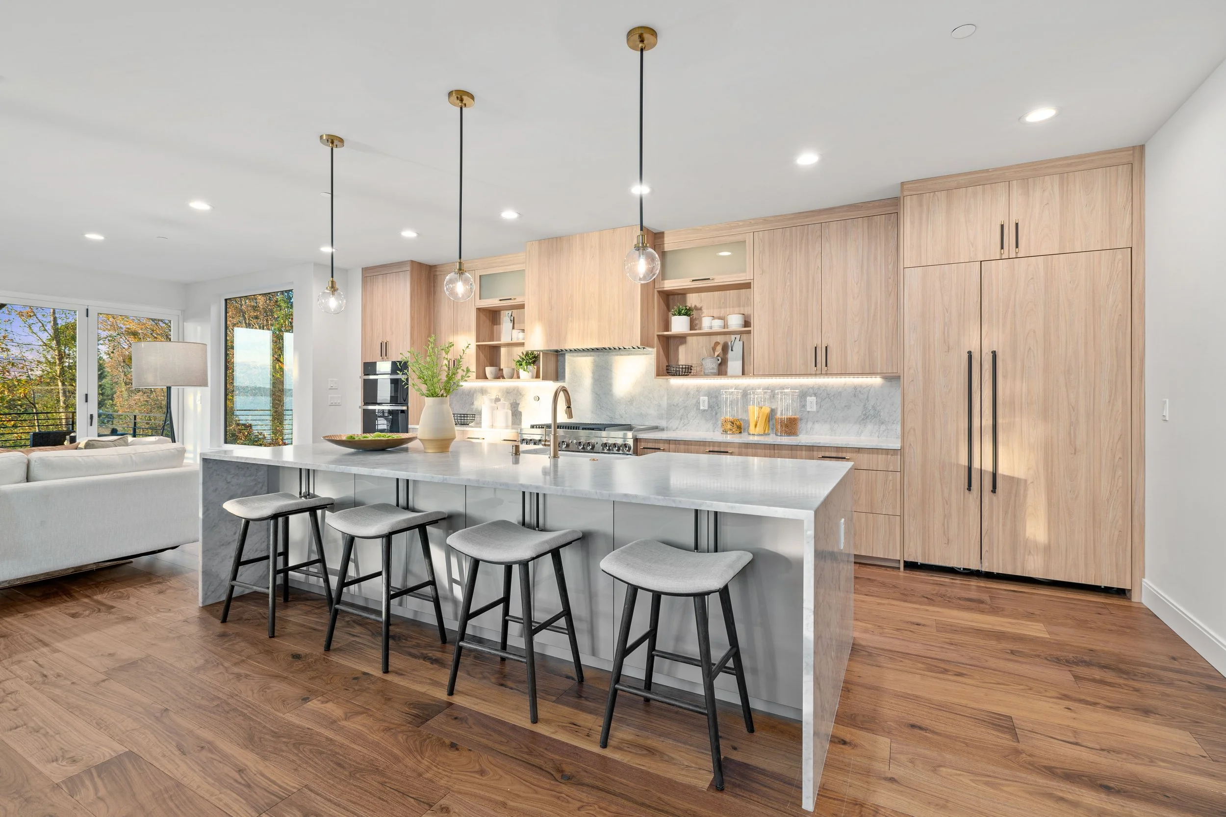 5620 Beach Drive SW (Seattle) - MLS (17 of 47).jpg