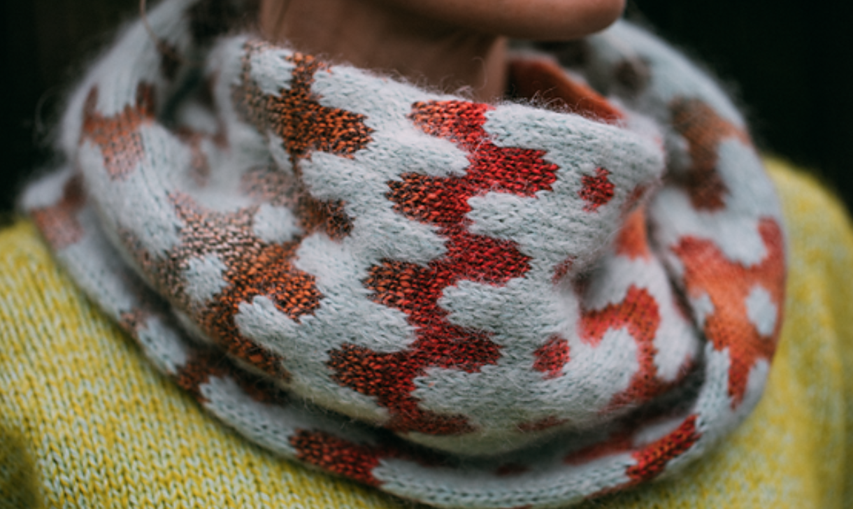 Dive Into Colorwork: Mobius Colorwork Cowl - Saturdays, 3/14 &amp; 4/18, 10 am - 12 noon