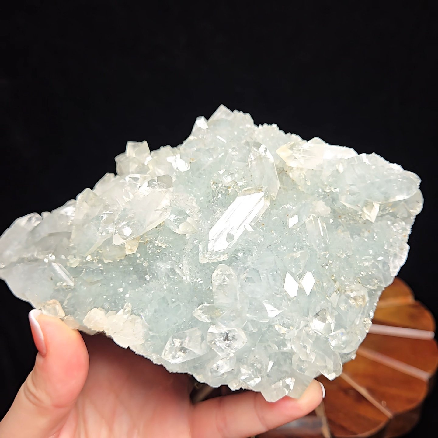 .Apophyllite, Calcédoine #235A