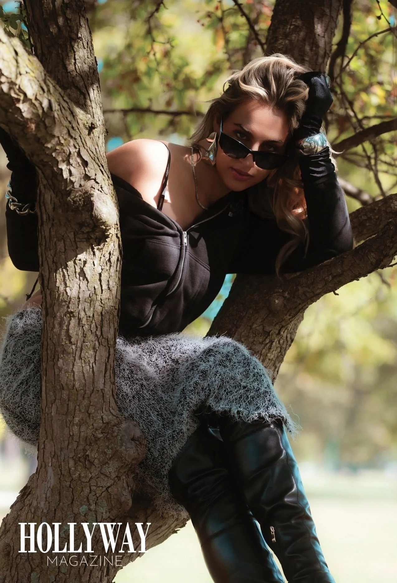 Hollway Magazine