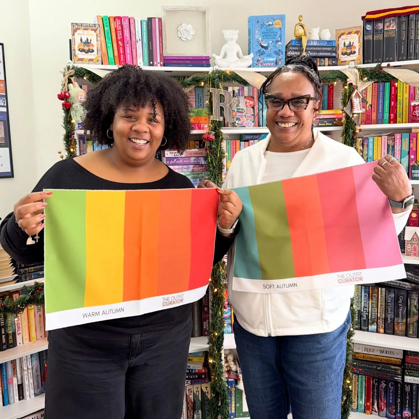 Mother&ndash;daughter glow 🍁 Same season, different vibes &mdash; Soft Autumn &amp; Warm Autumn, both absolutely radiant.

Ready find out what your best colors are? 

Book your color analysis with us! 💕

LINK IN BIO ⬆️

For Groups/Event, feel free 